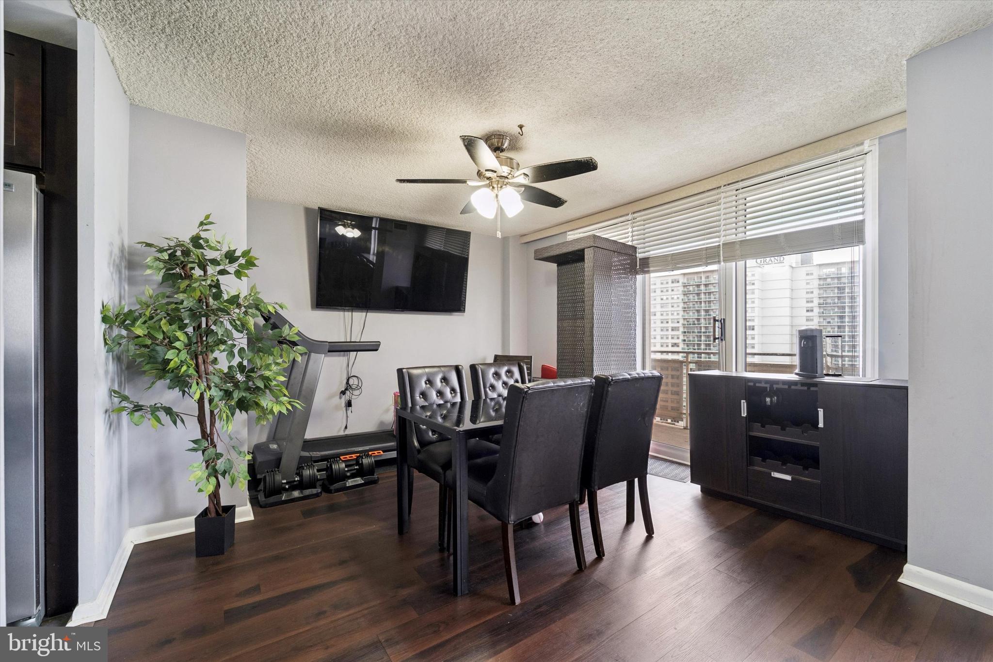 MARK 70 - Residential