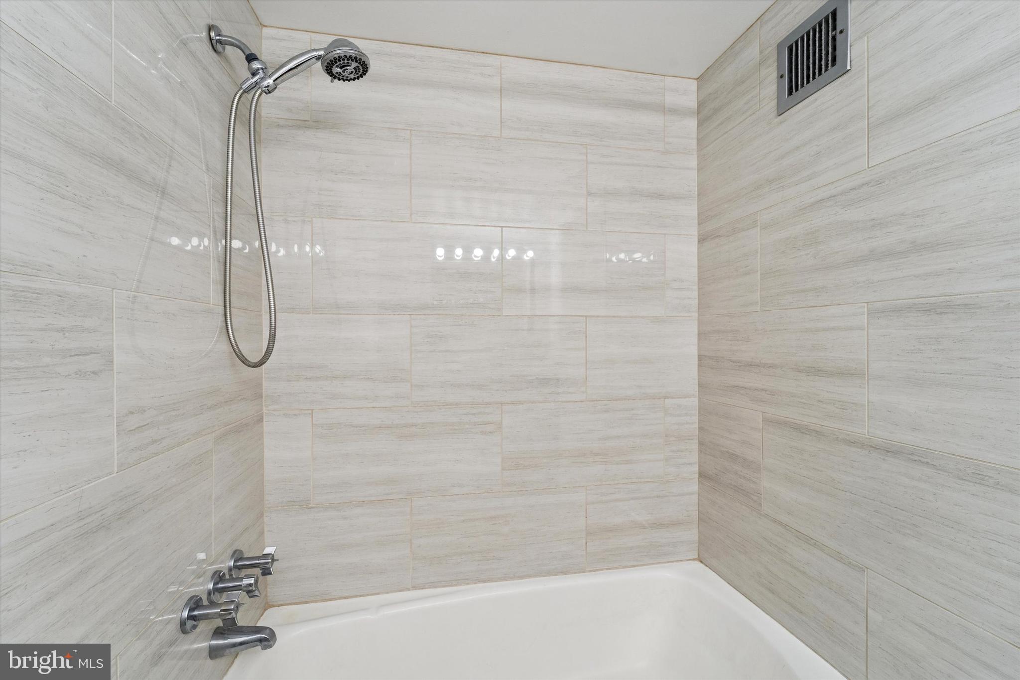 MARK 70 - Residential