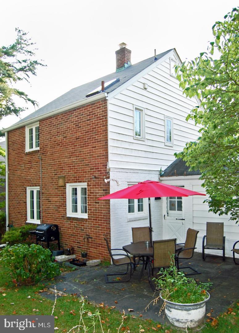 WOODSIDE - Residential Lease