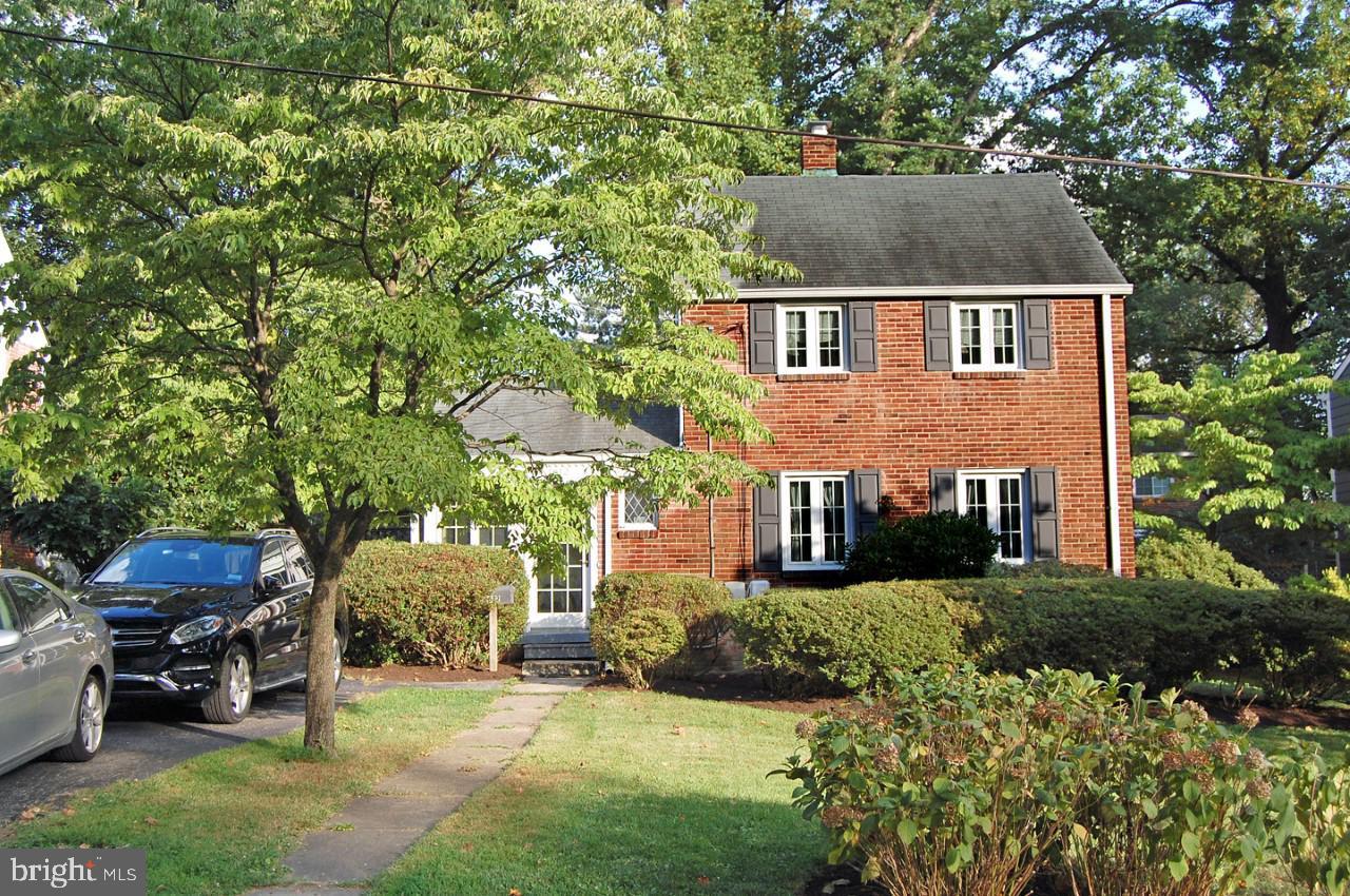 WOODSIDE - Residential Lease