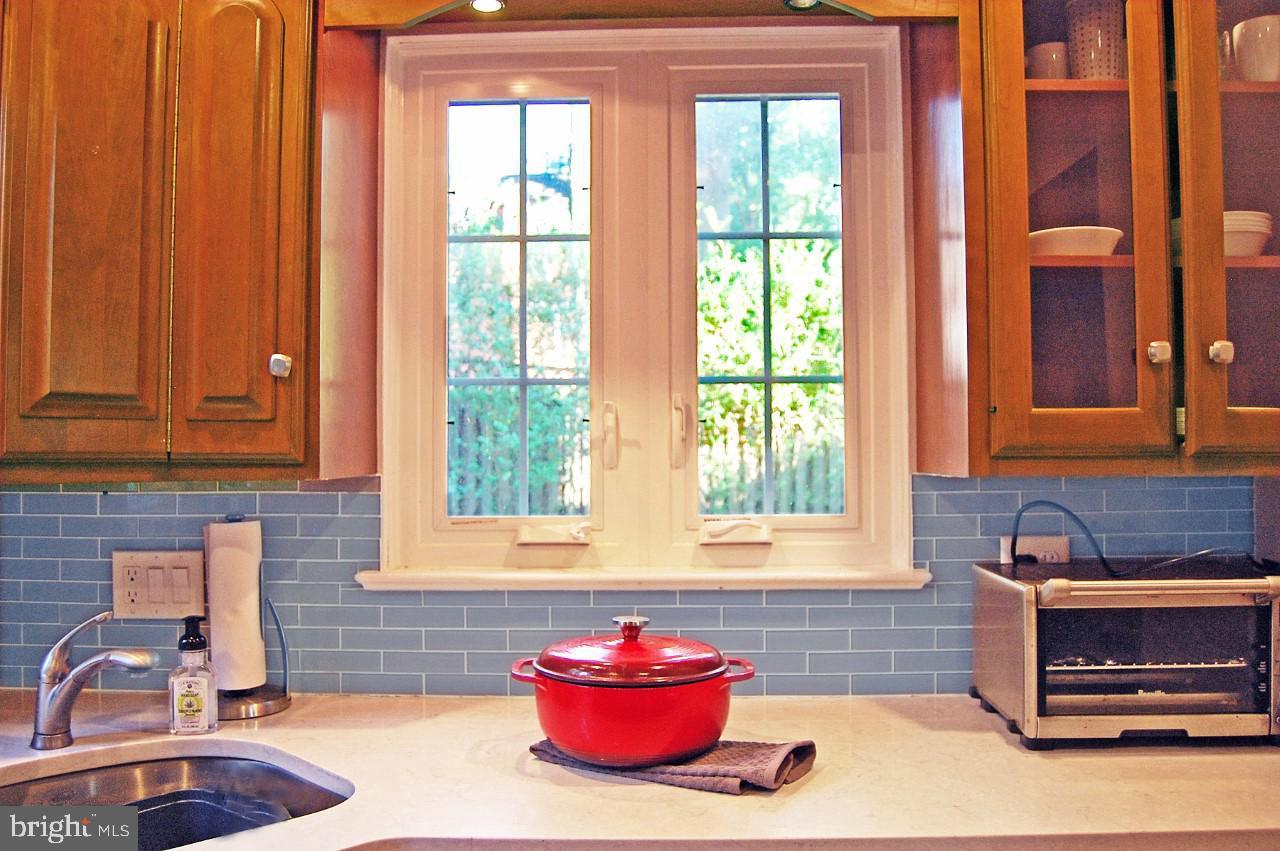 WOODSIDE - Residential Lease