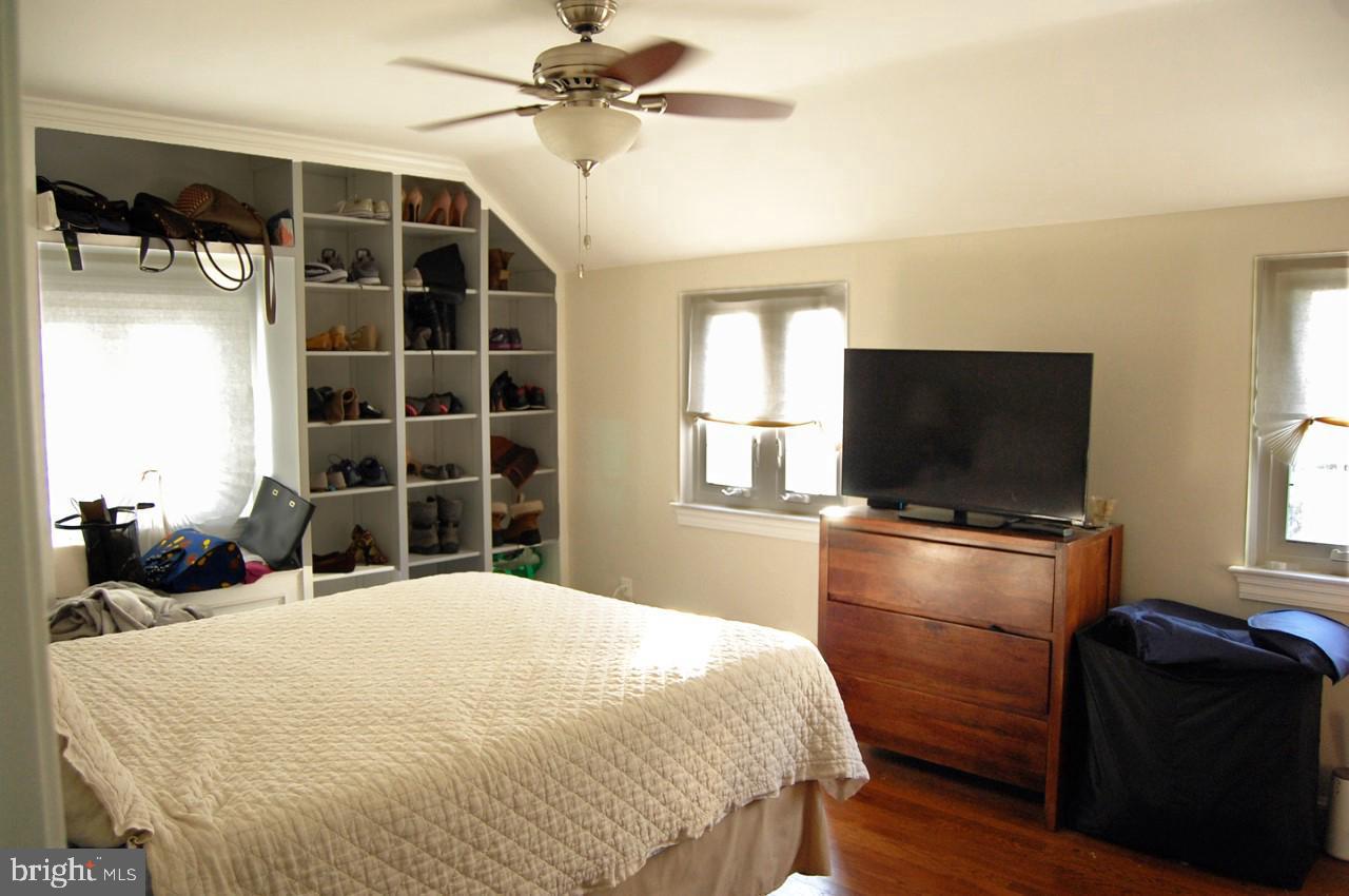 WOODSIDE - Residential Lease