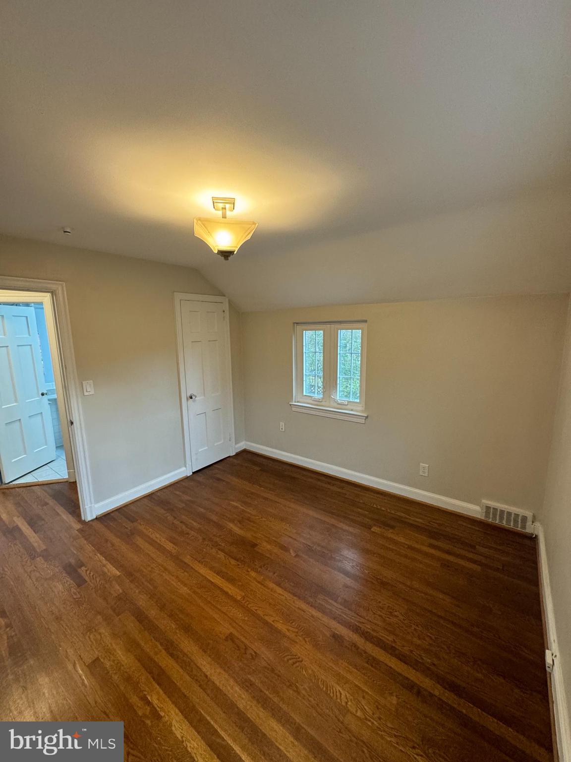 WOODSIDE - Residential Lease