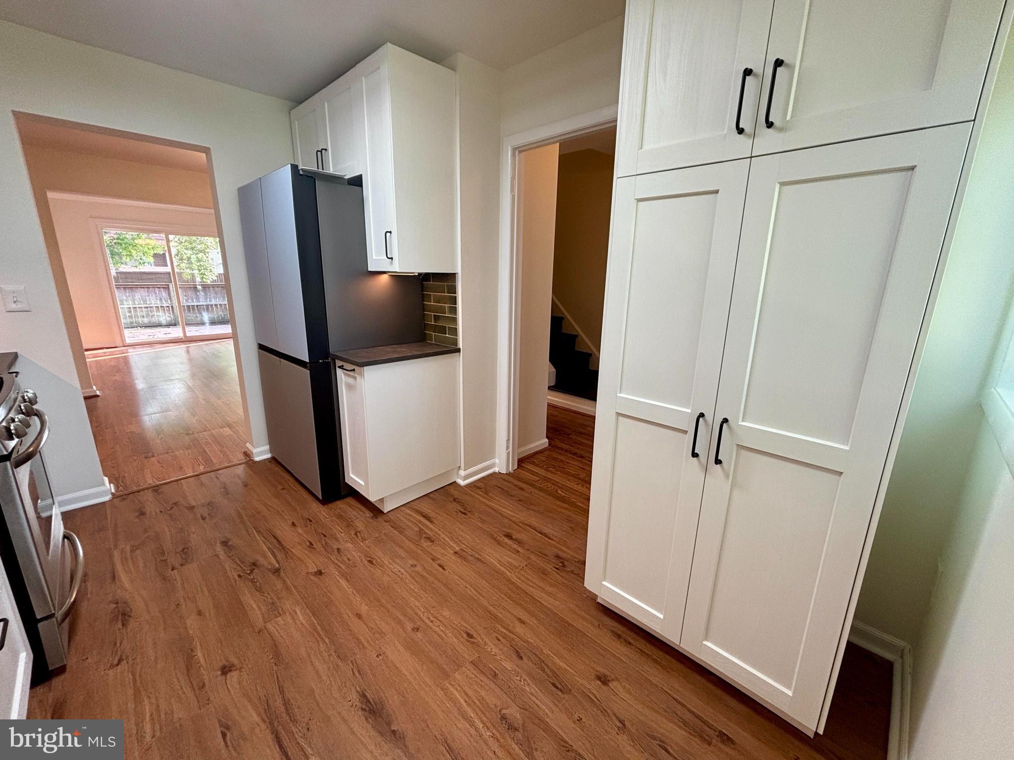 16 TWIN RIVERS DRIVE N