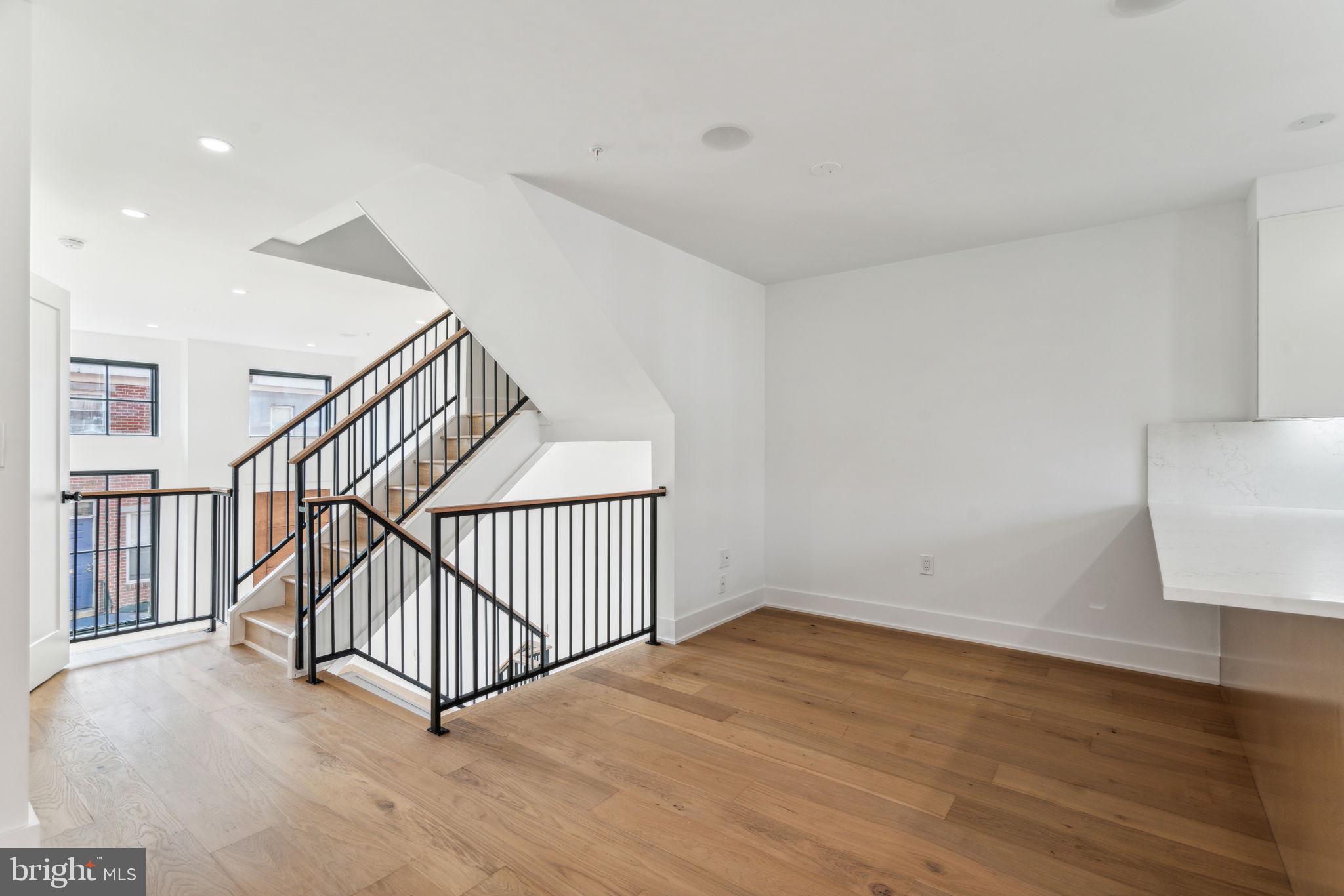 GRADUATE HOSPITAL - Residential