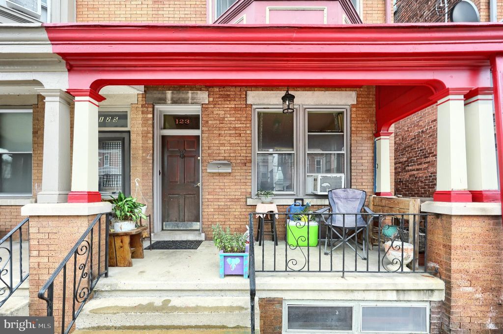 Photo of 123 N 4th Street, COLUMBIA, PA 17512 (MLS # PALA2077128)