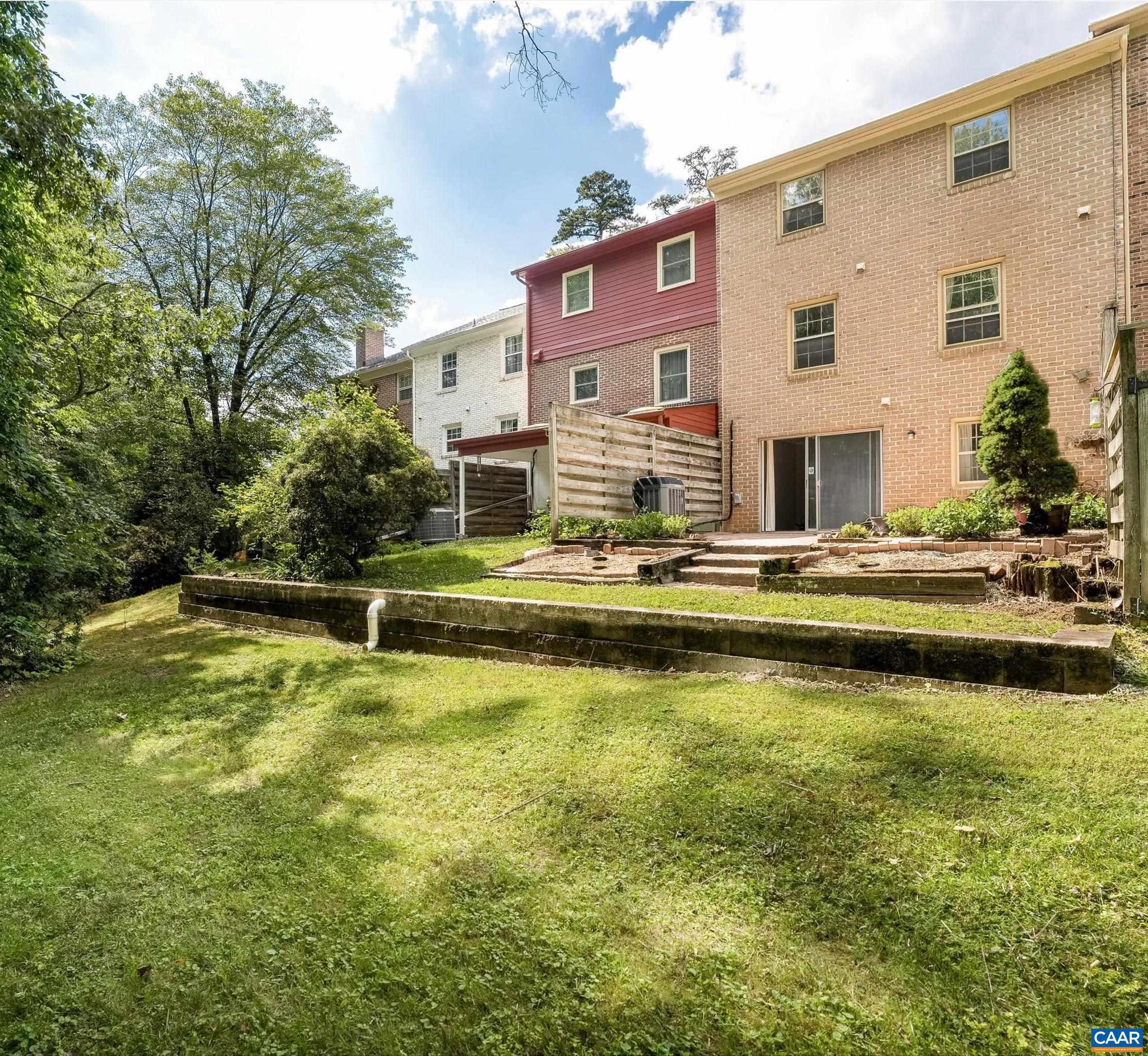 GEORGETOWN GREEN - Residential