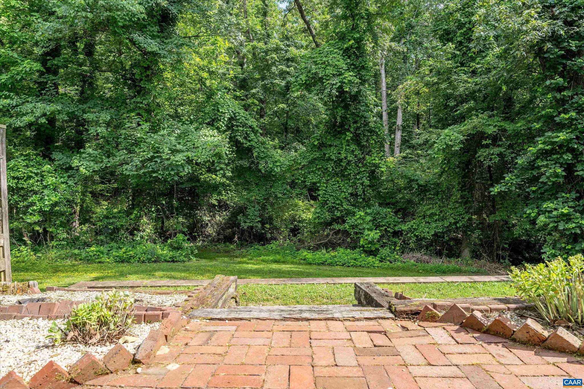 GEORGETOWN GREEN - Residential