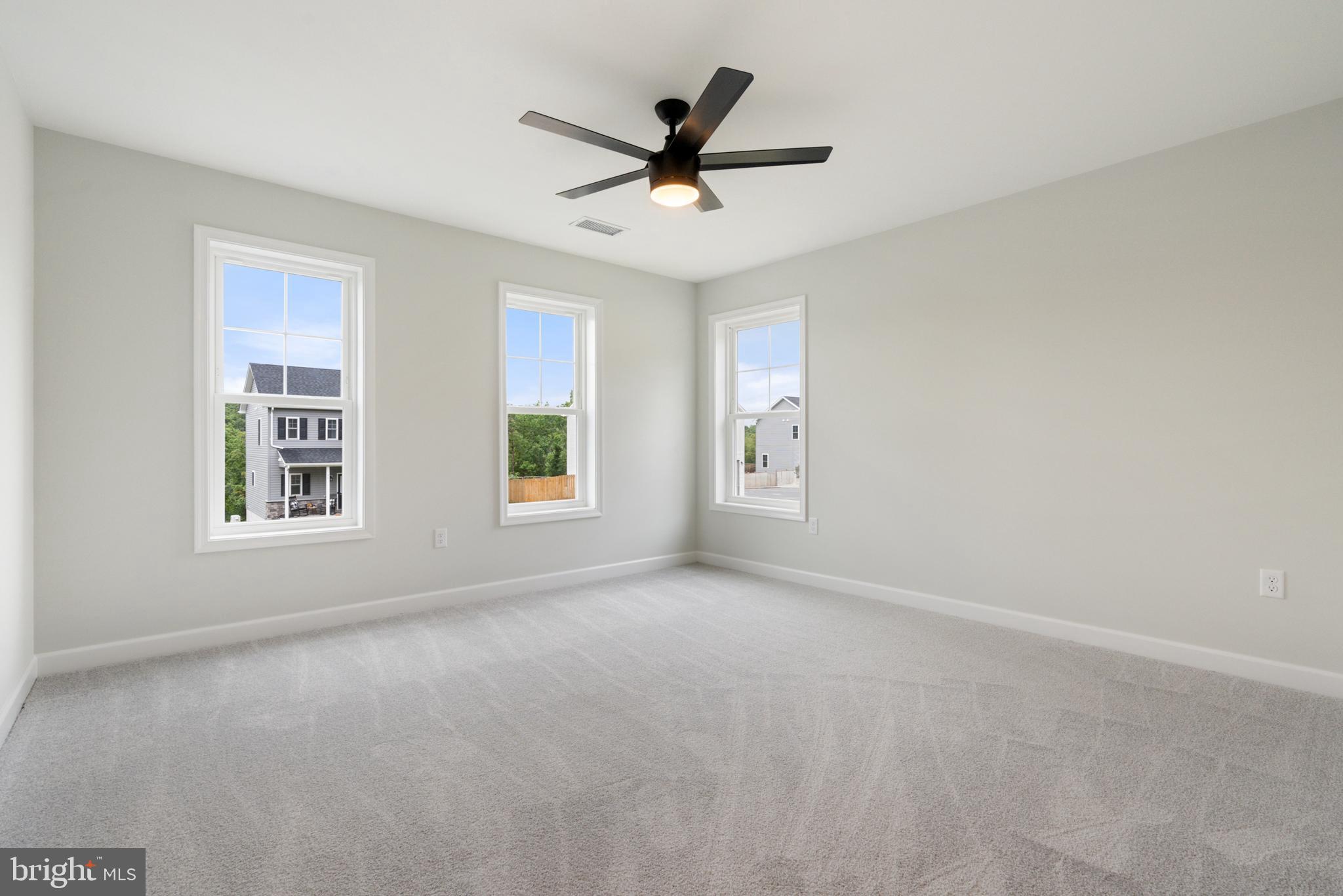 CAREFREE ACRES - Residential