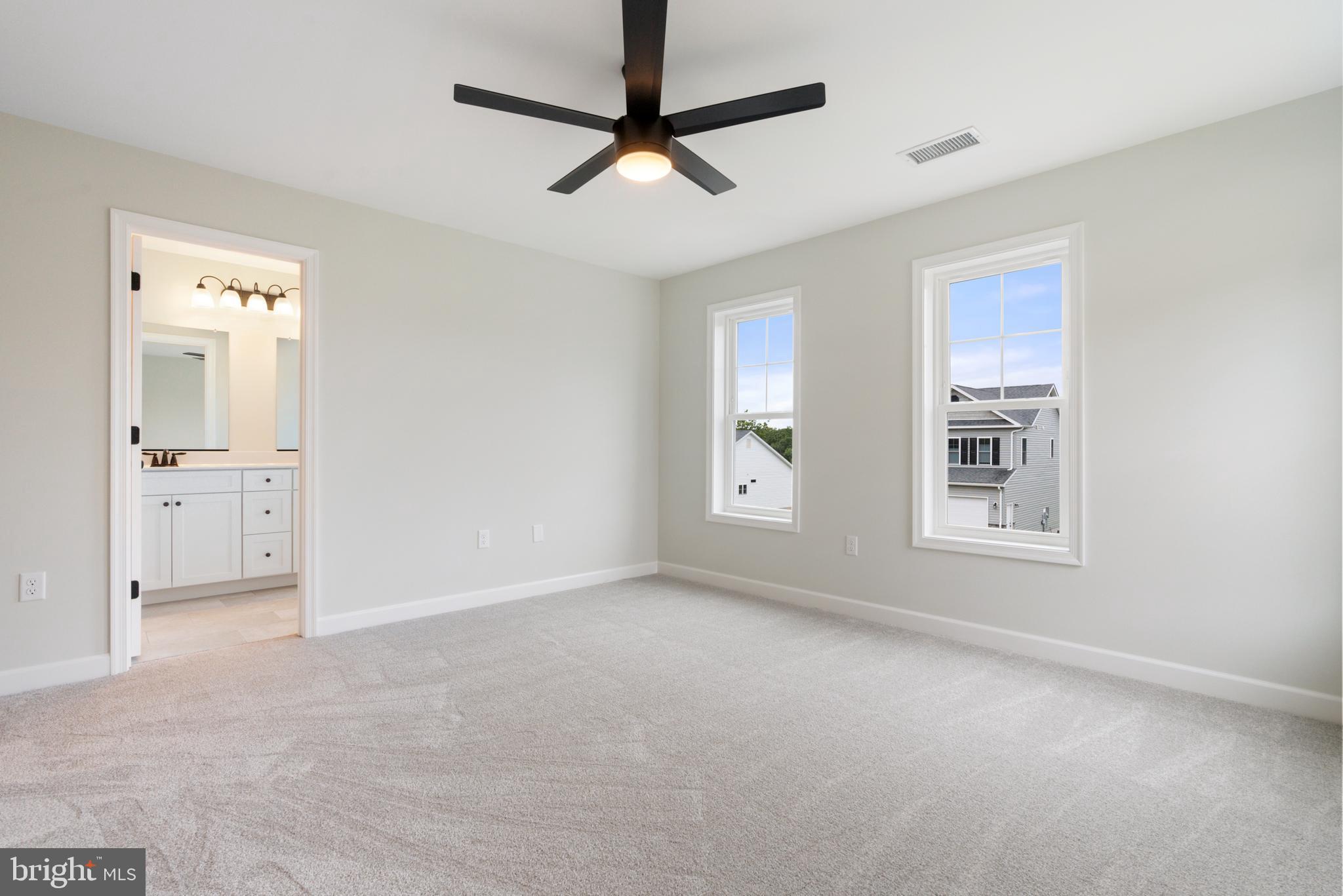 CAREFREE ACRES - Residential