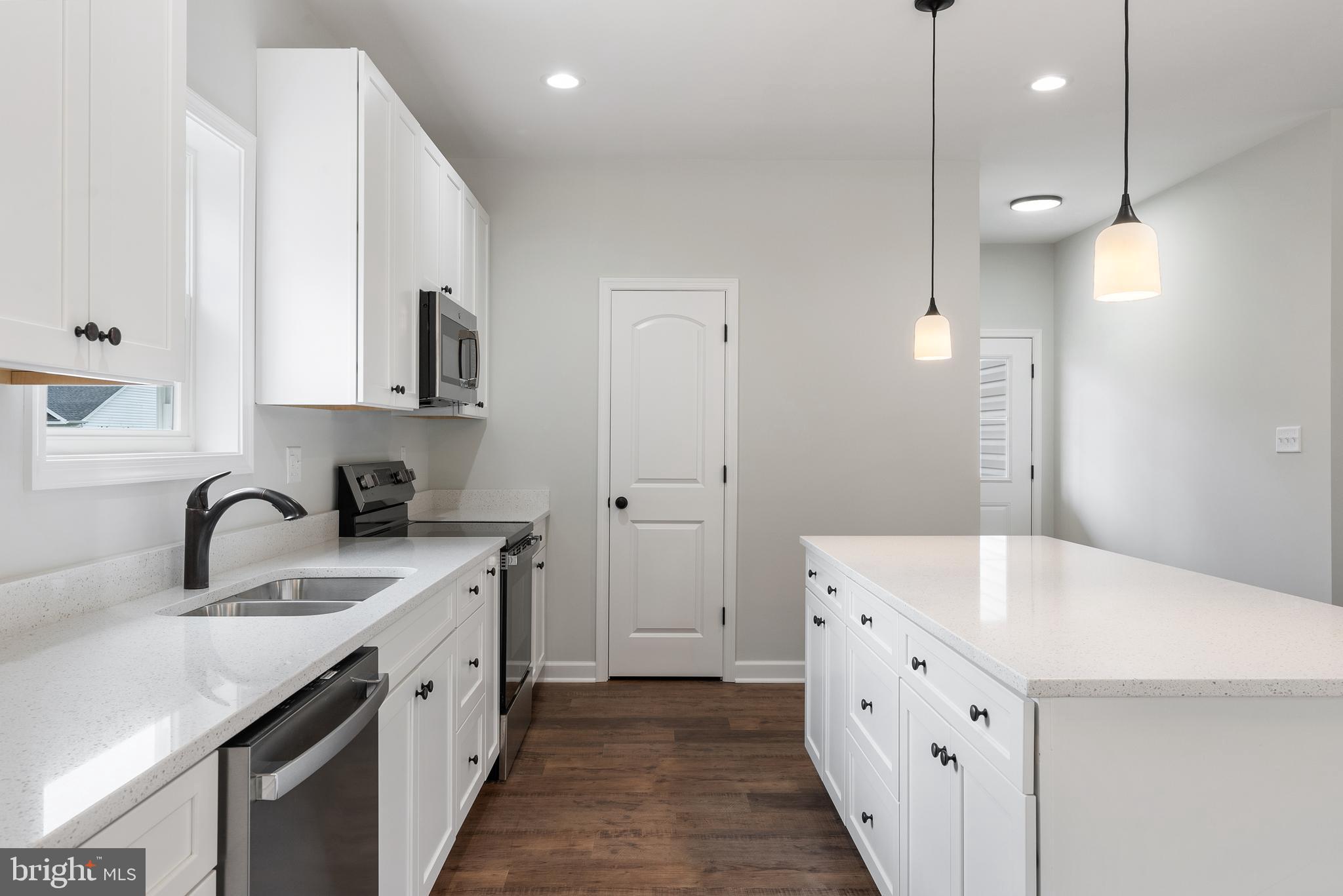 CAREFREE ACRES - Residential