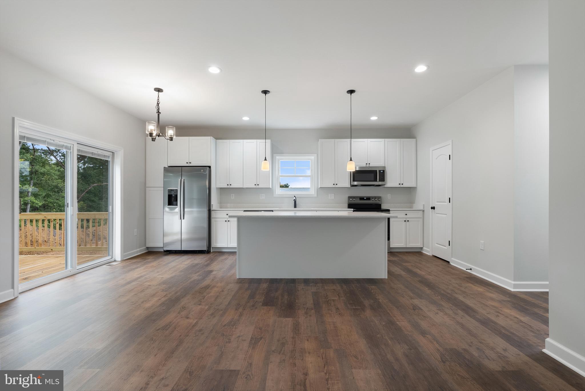 CAREFREE ACRES - Residential