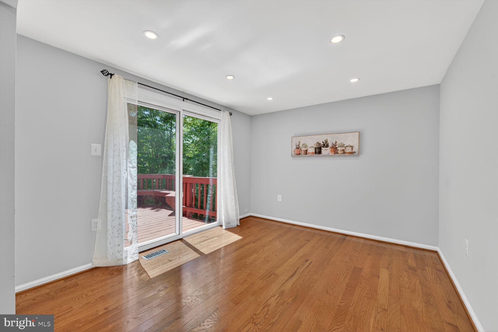 BURKE CENTRE CONSERVANCY - Residential
