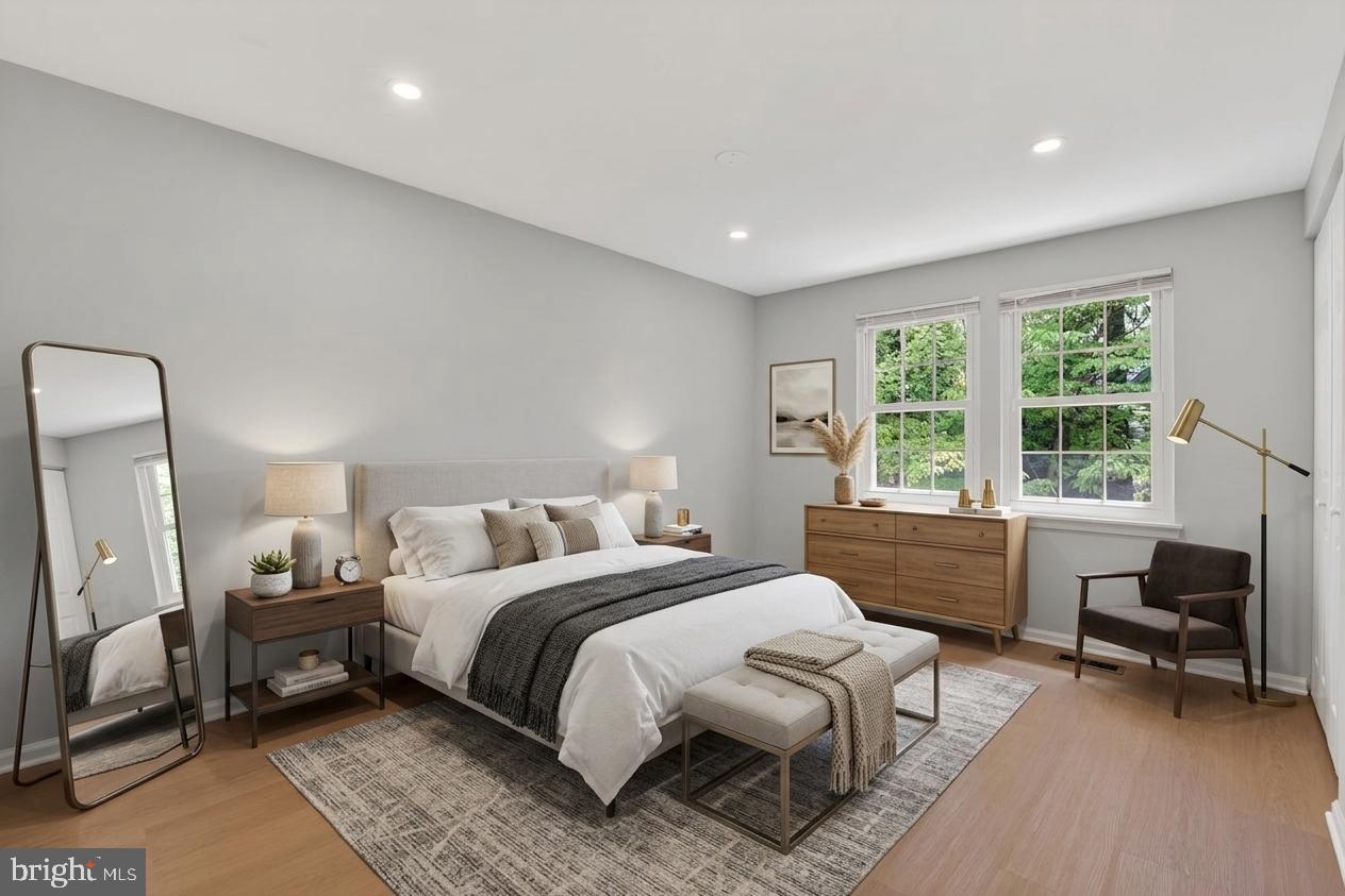 BURKE CENTRE CONSERVANCY - Residential