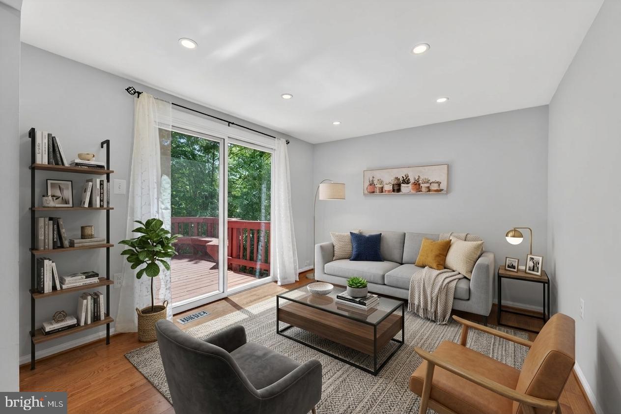 BURKE CENTRE CONSERVANCY - Residential
