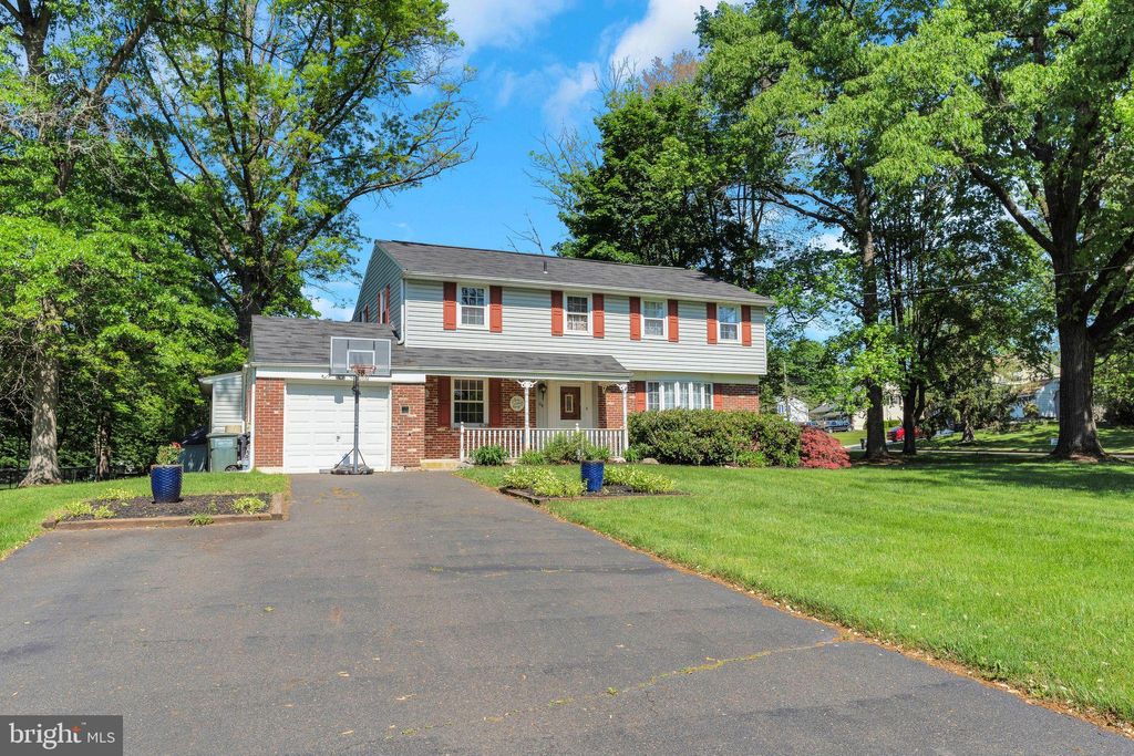 Photo of 29 Devon Road, SOUTHAMPTON, PA 18966 (MLS # PABU2095572)