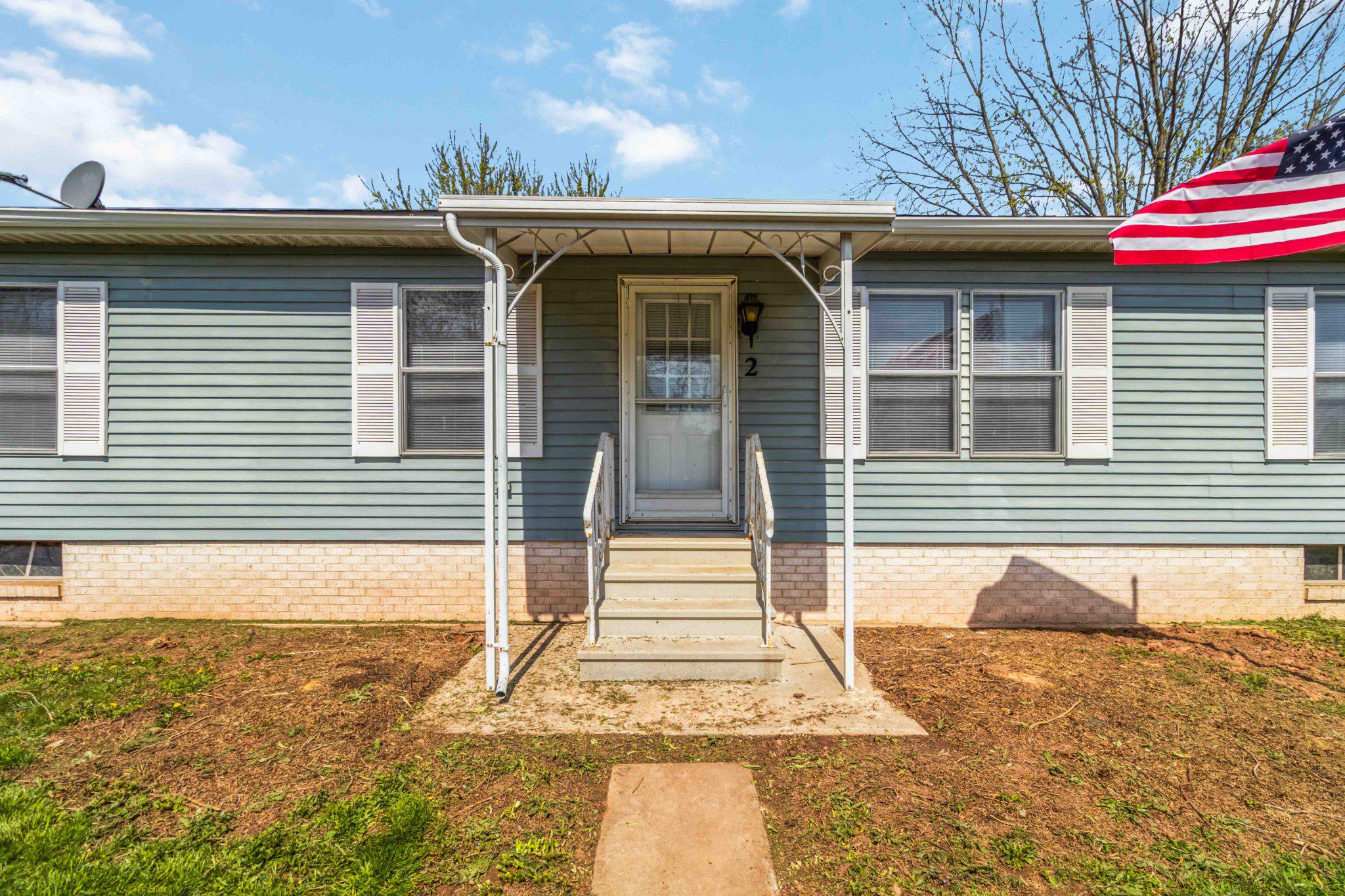 PINE MANOR MHP - Residential