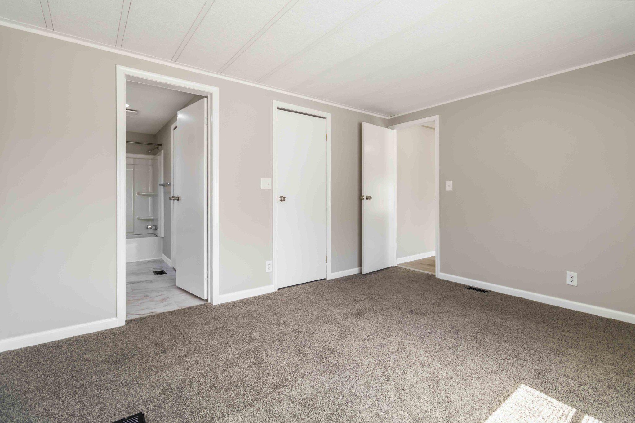 PINE MANOR MHP - Residential