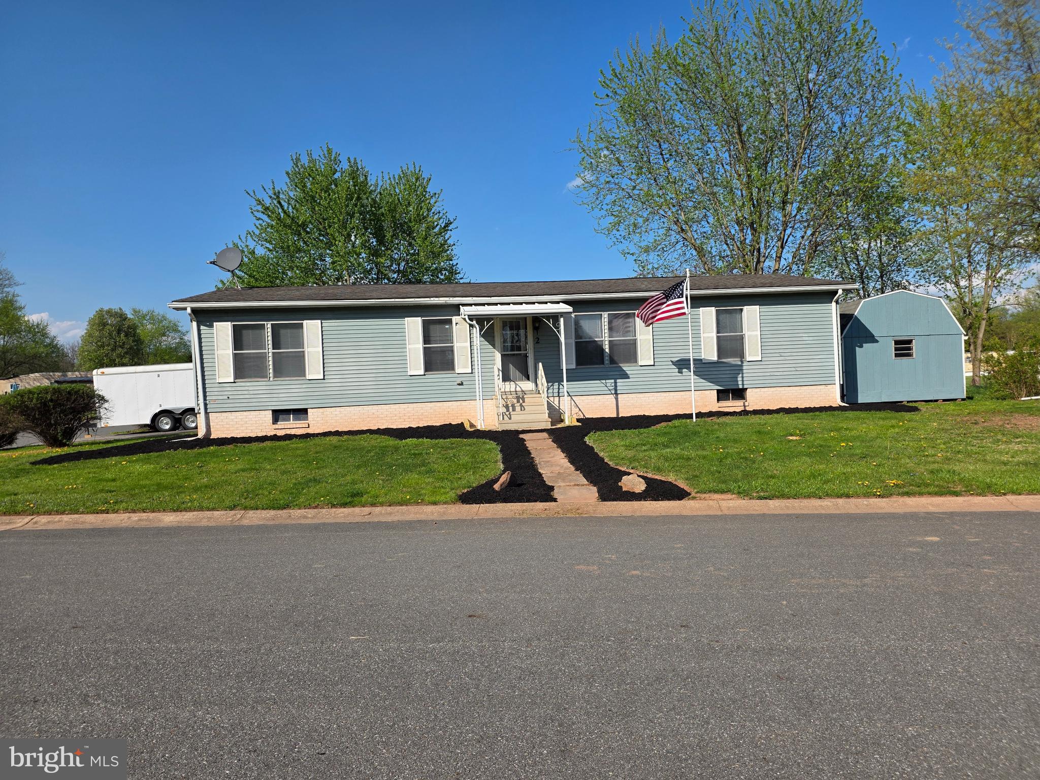 PINE MANOR MHP - Residential