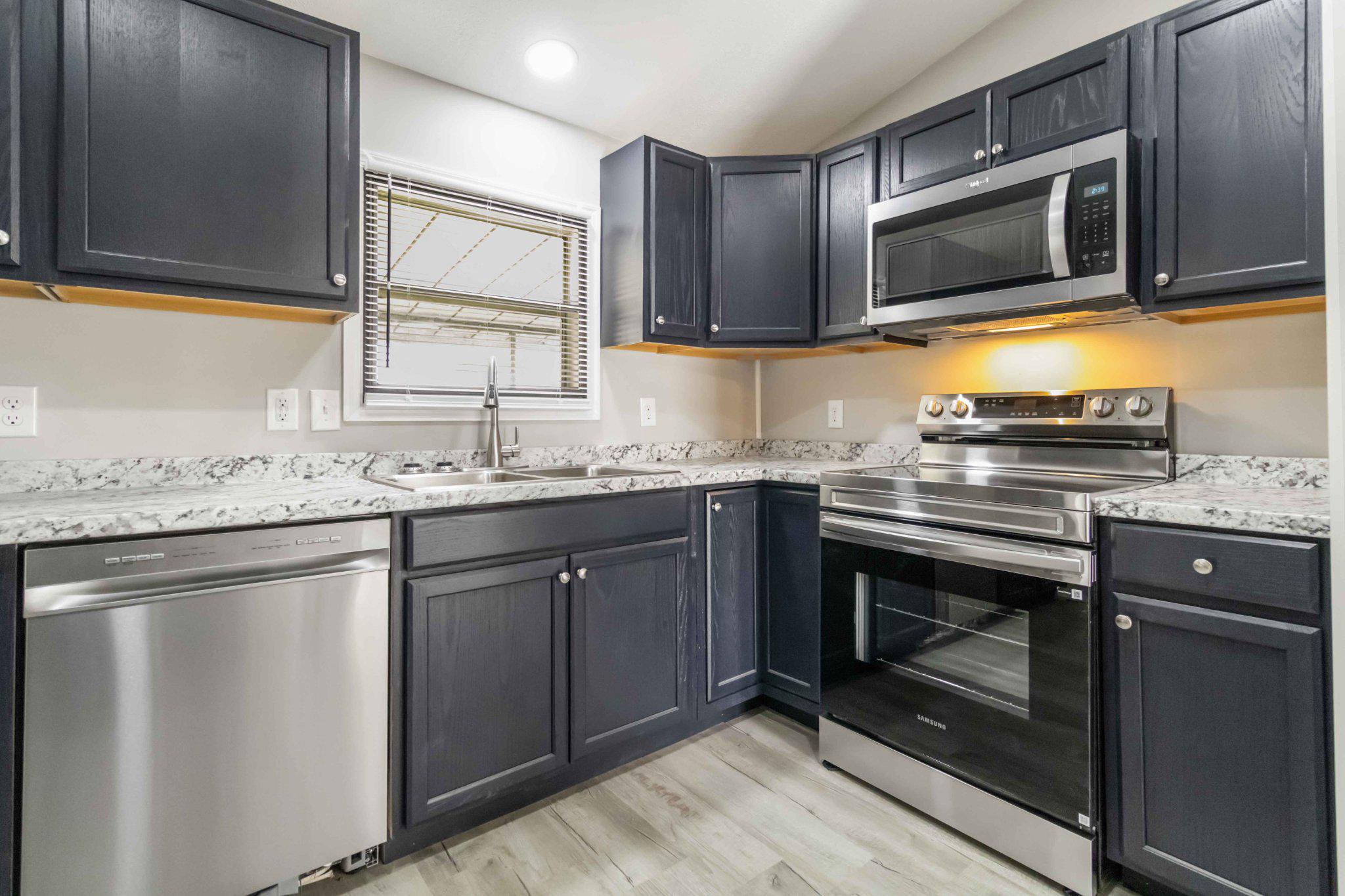 PINE MANOR MHP - Residential