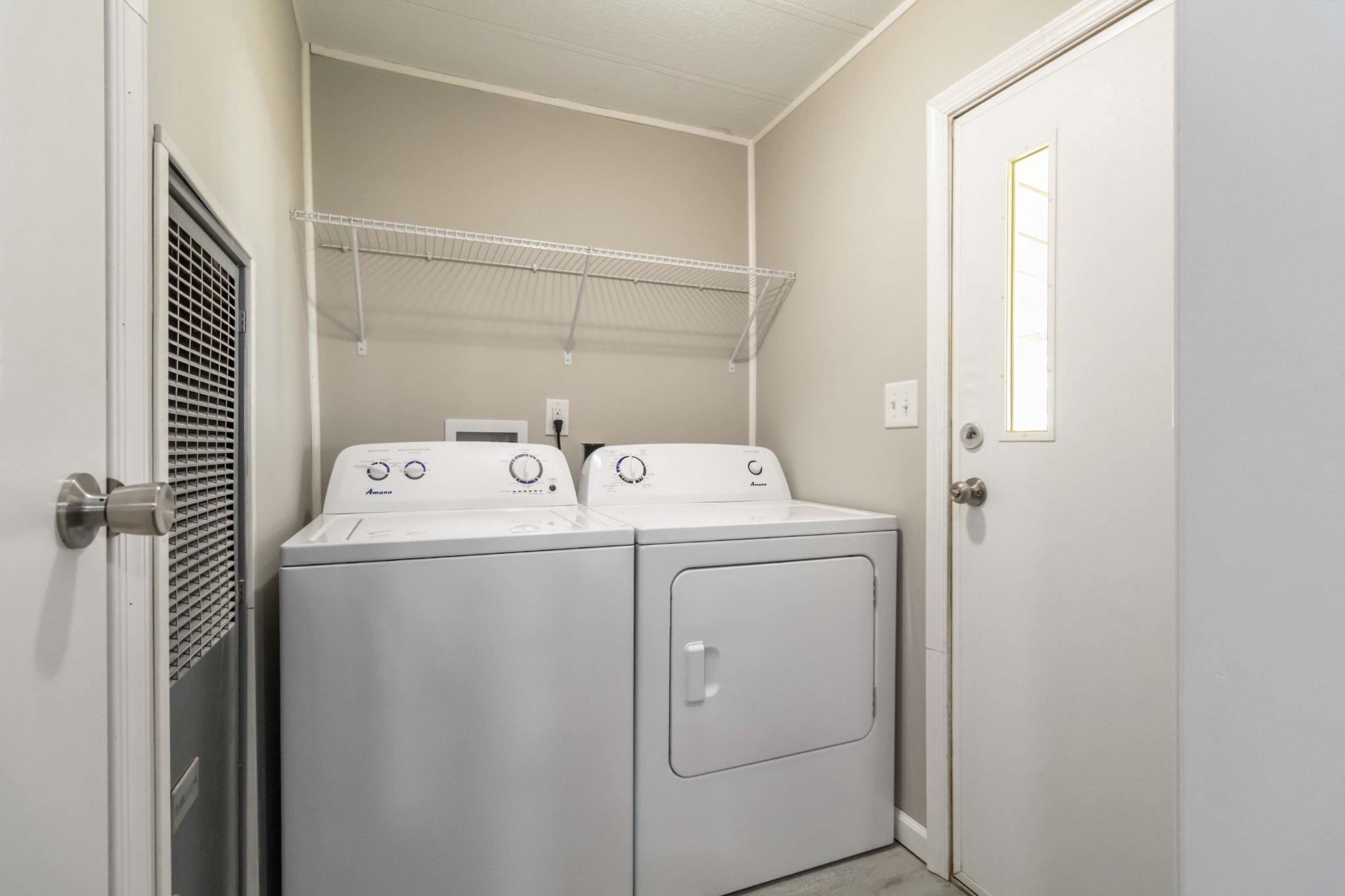 PINE MANOR MHP - Residential