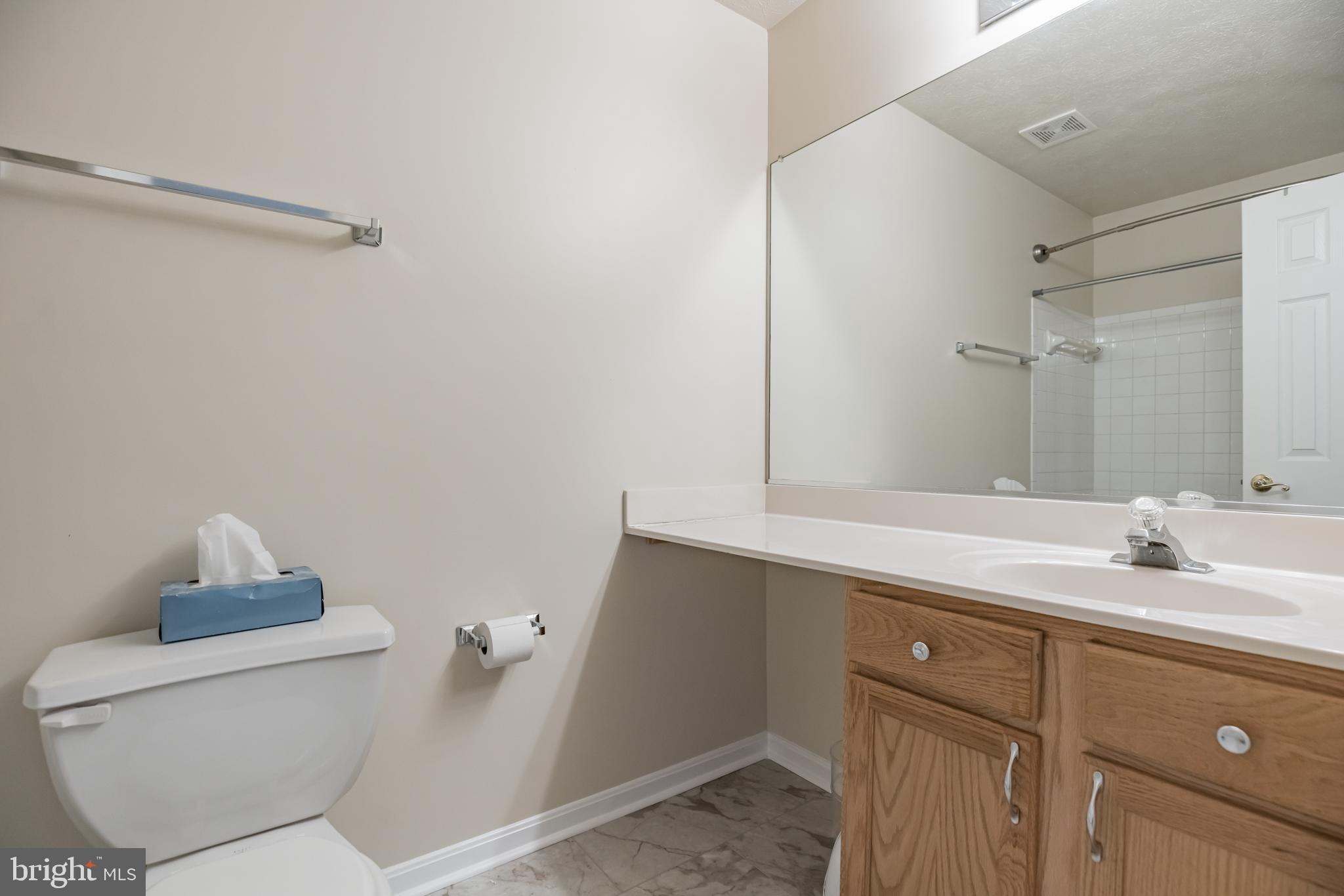 HICKORY HILLS NORTH - Residential