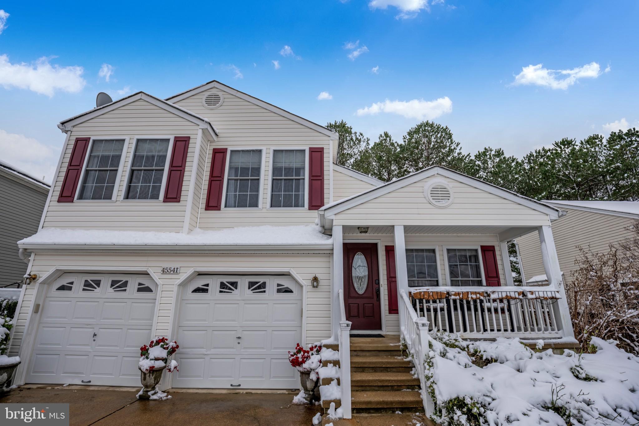 HICKORY HILLS NORTH - Residential