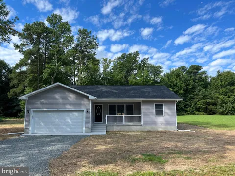 87 Senior Creek Place, Lancaster, VA MLS: VALV2000658