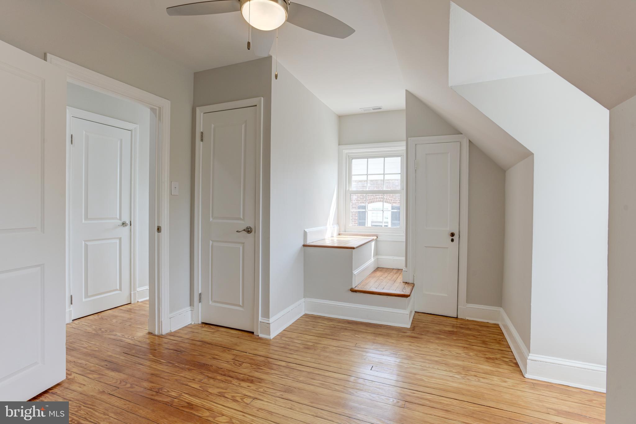 STONELEIGH - Residential Lease