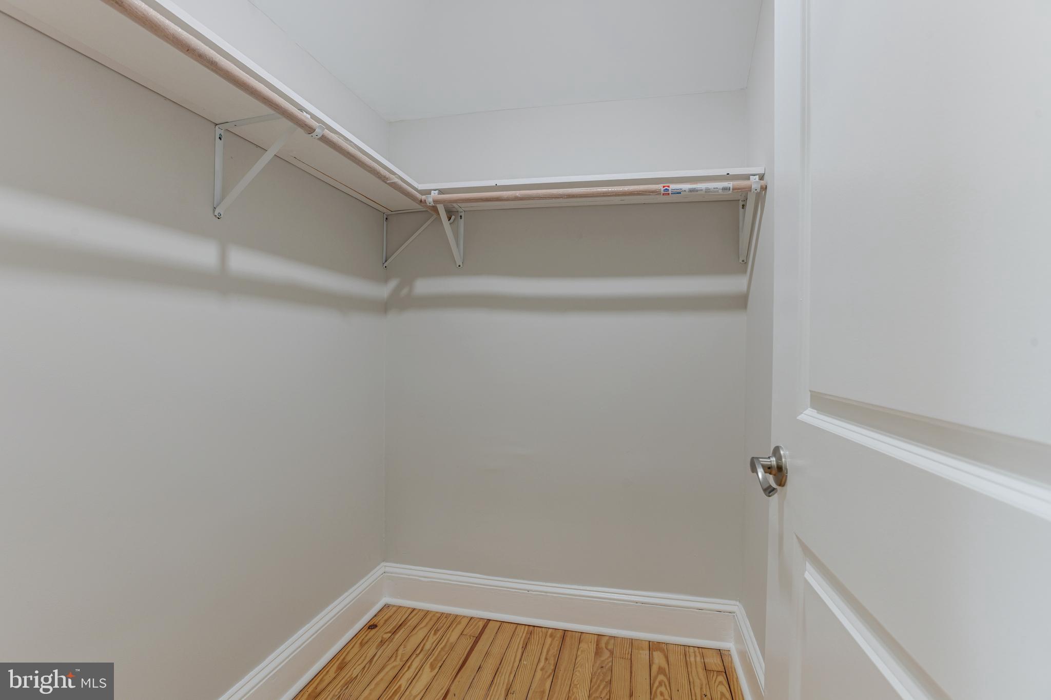 STONELEIGH - Residential Lease