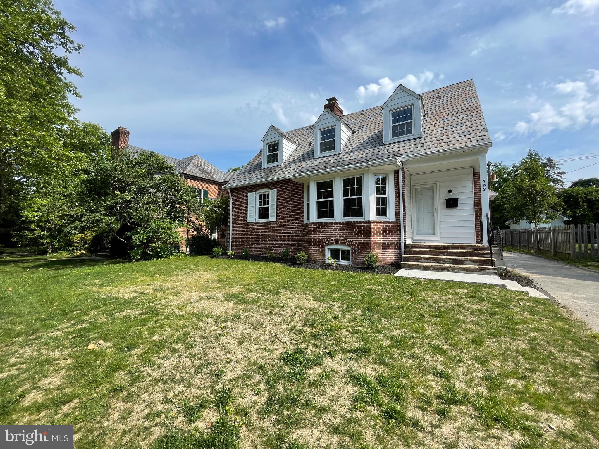 STONELEIGH - Residential Lease