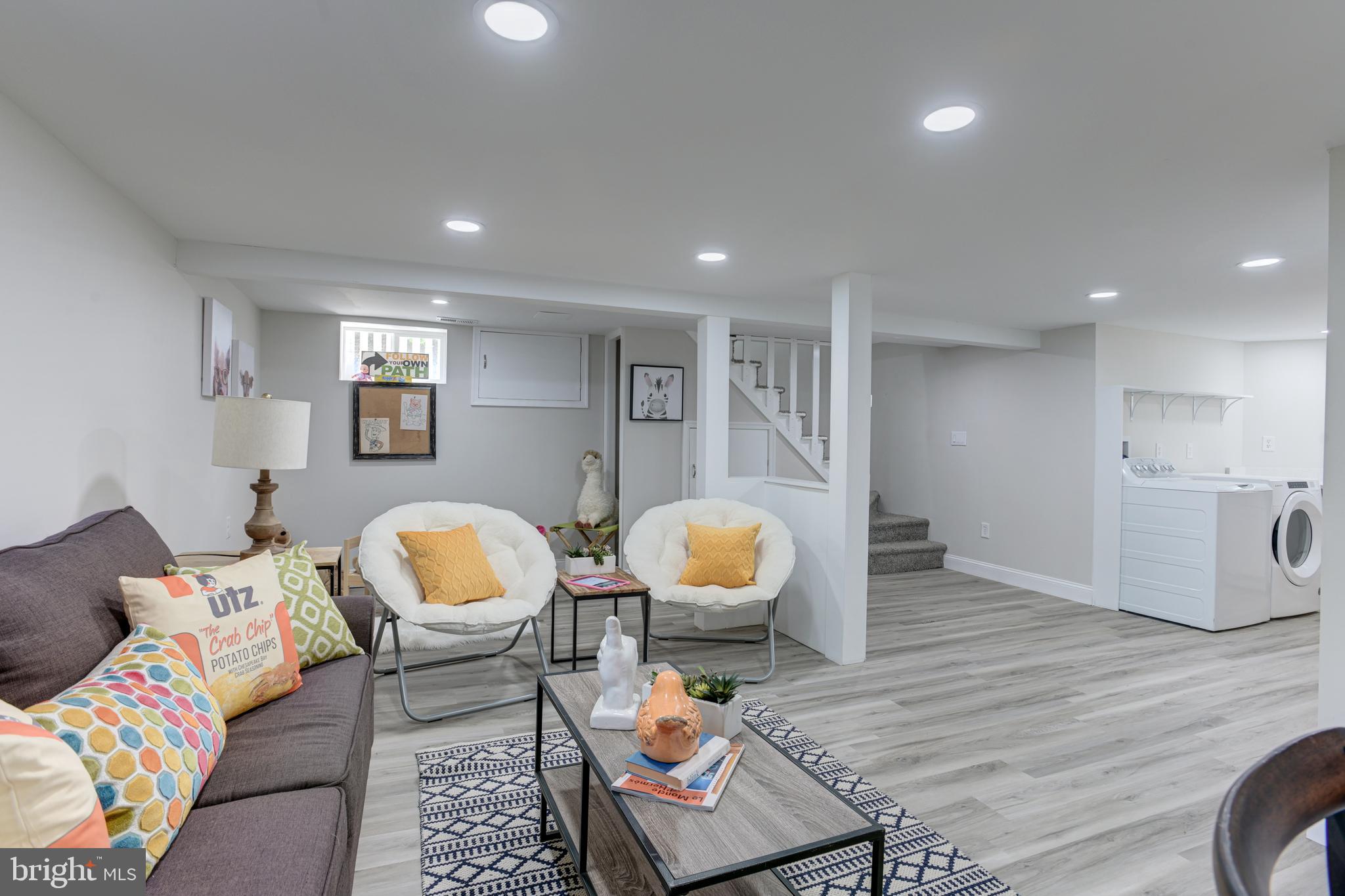 STONELEIGH - Residential Lease