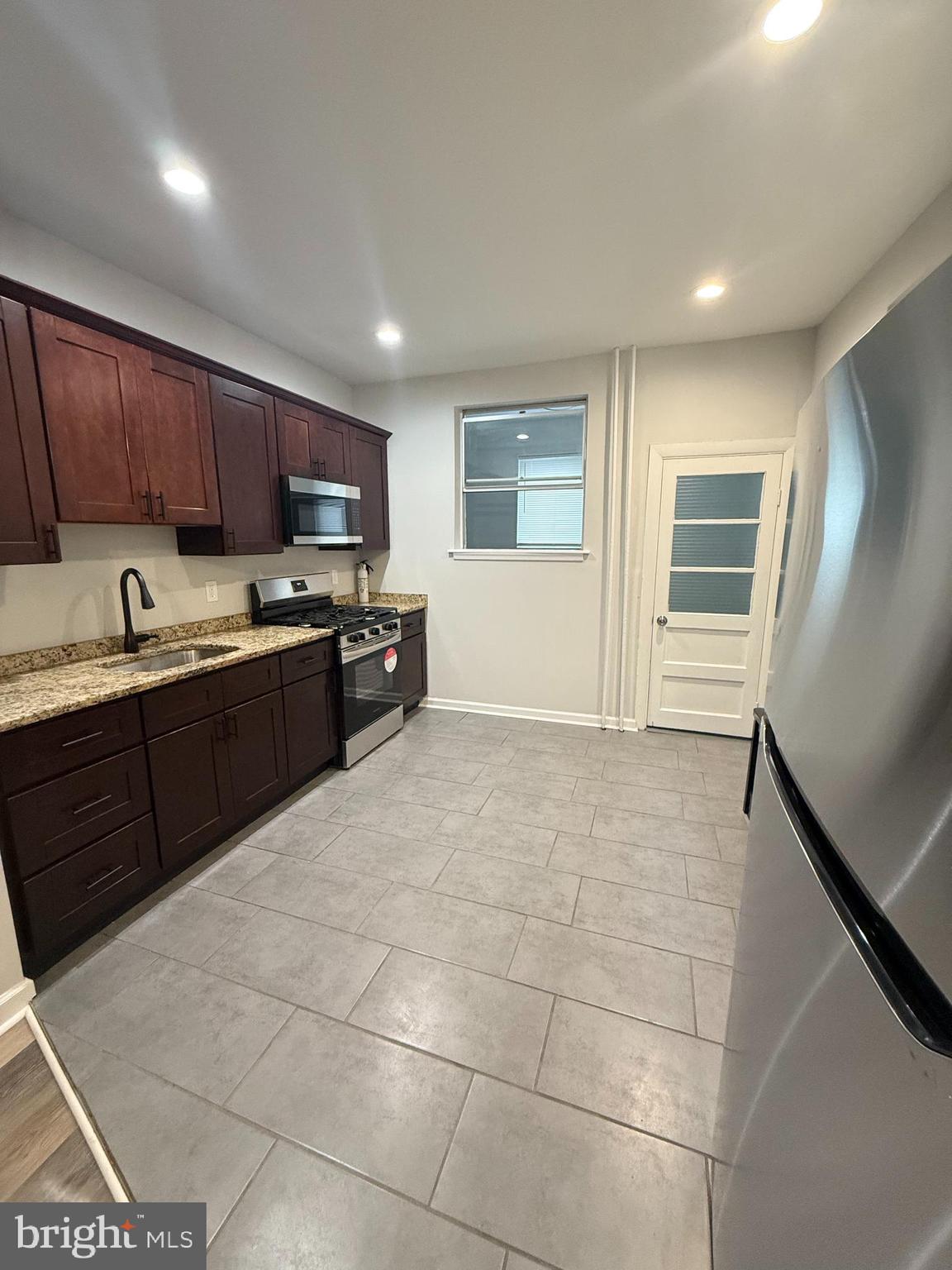 GRAYS FERRY - Residential