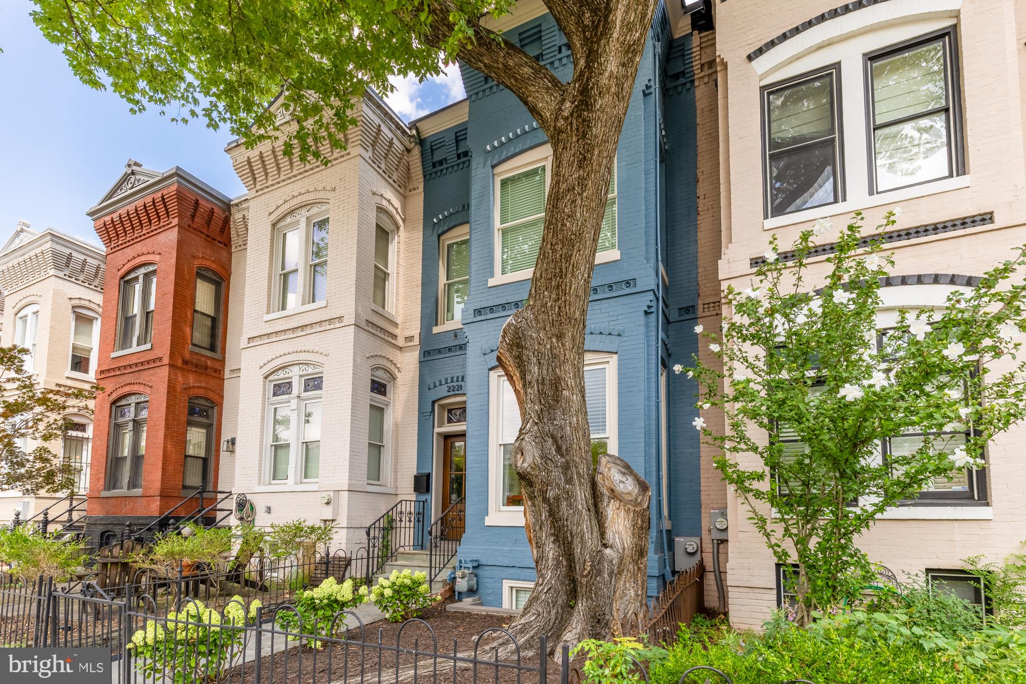 2221 13TH STREET NW