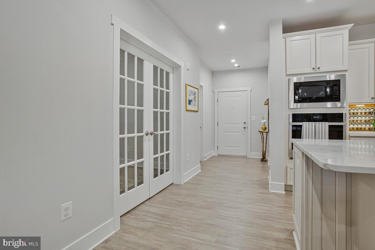 FOUR SEASONS AT KENT ISLAND - Residential