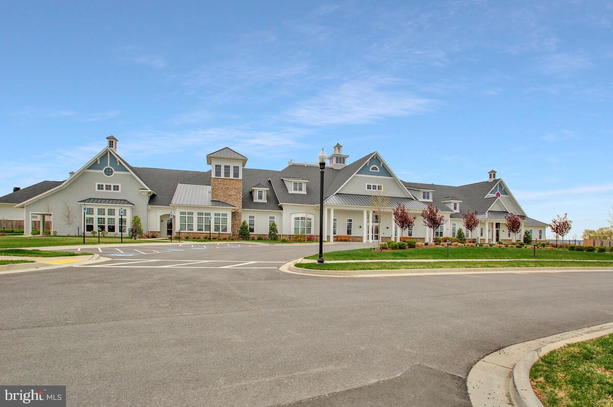 FOUR SEASONS AT KENT ISLAND - Residential