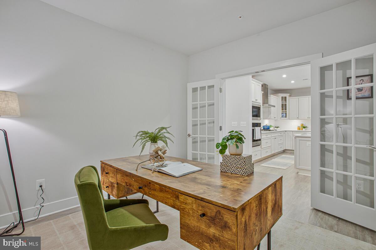 FOUR SEASONS AT KENT ISLAND - Residential