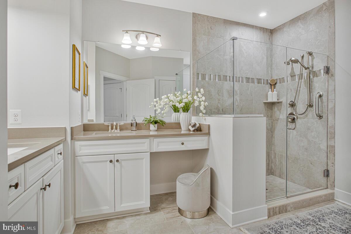 FOUR SEASONS AT KENT ISLAND - Residential