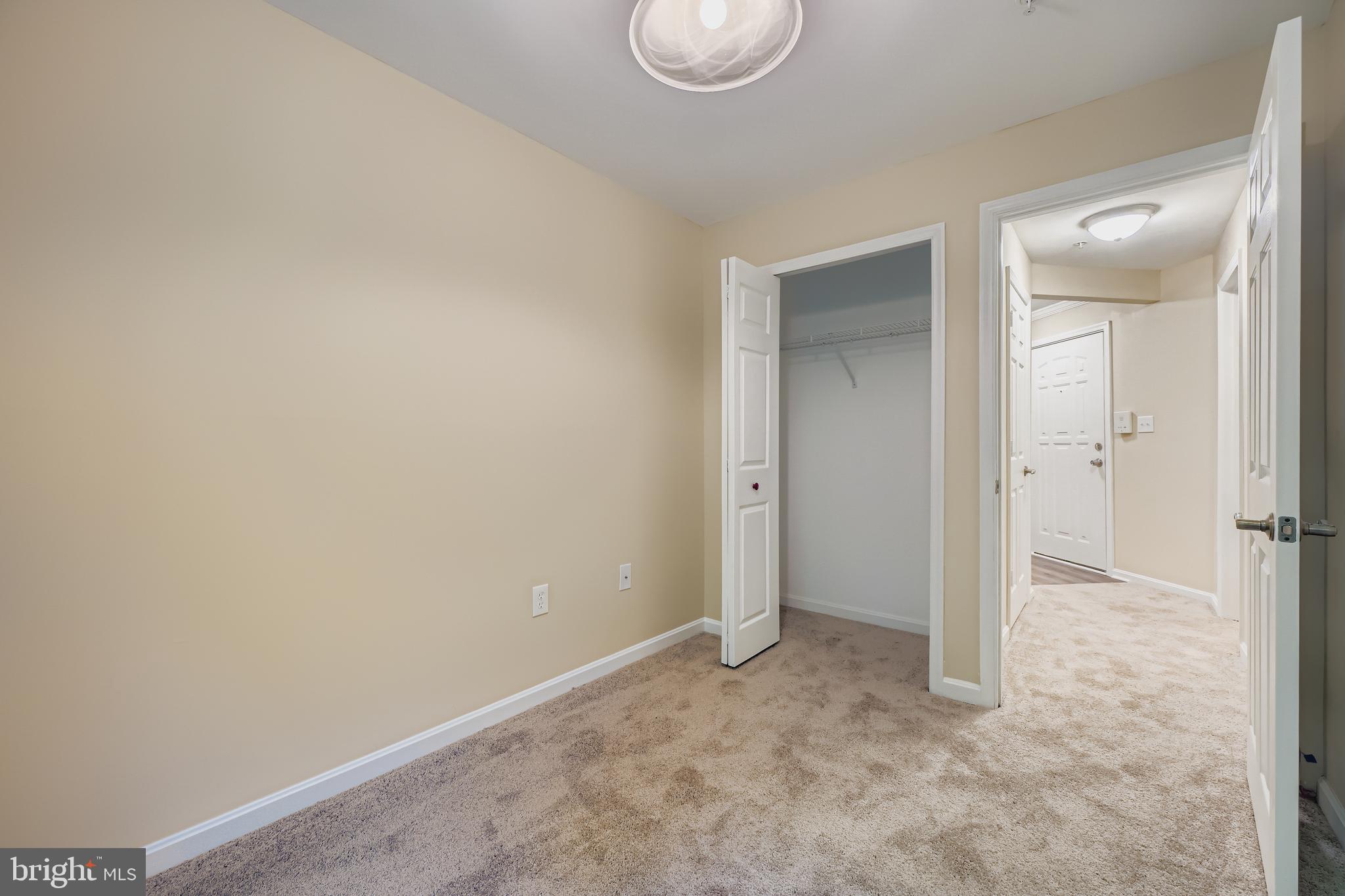 LAUREL FOREST - Residential