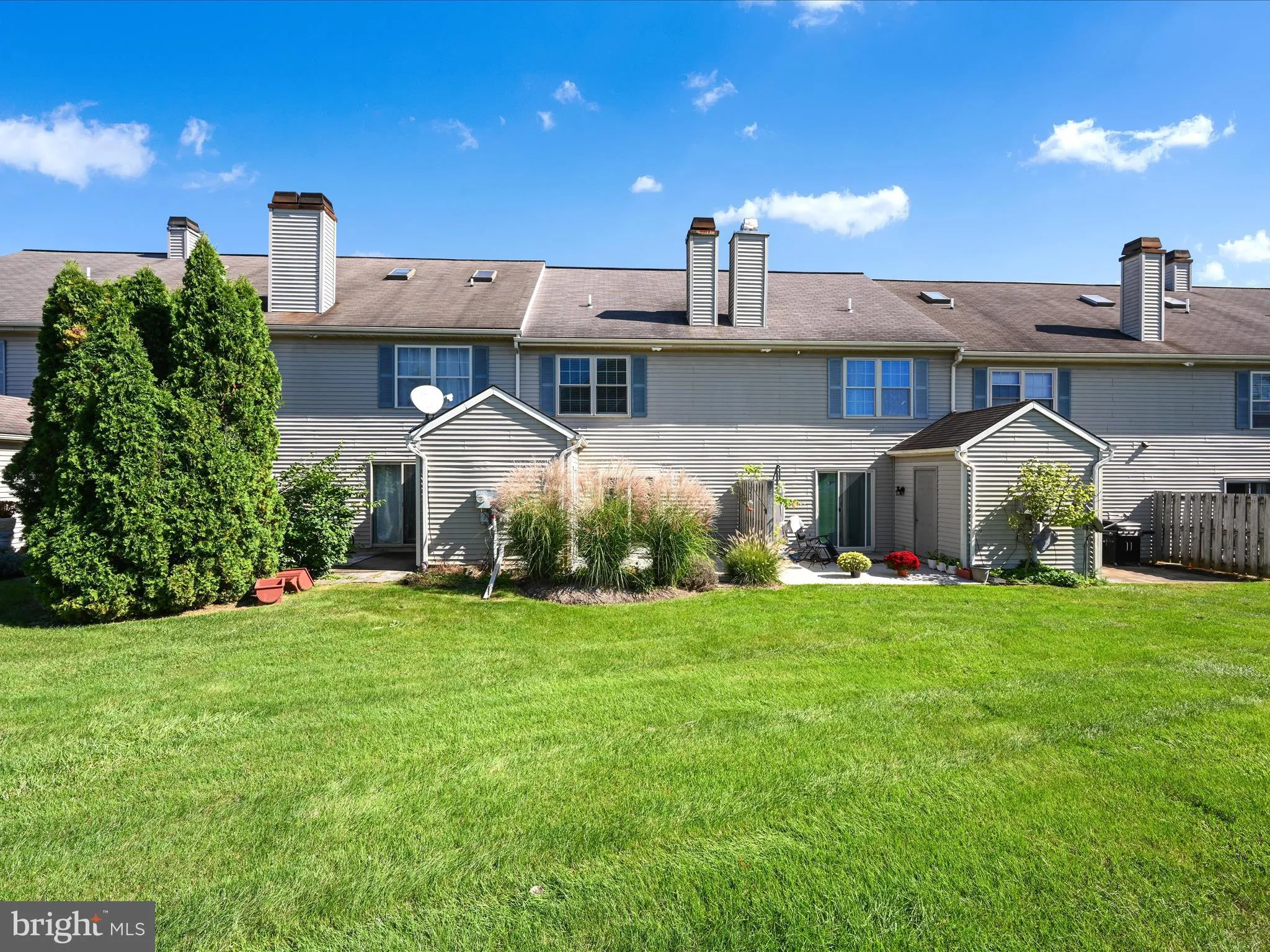 Lancaster, Pennsylvania 17601, United States, 2 Bedrooms Bedrooms, ,2 BathroomsBathrooms,Residential,Active,225858