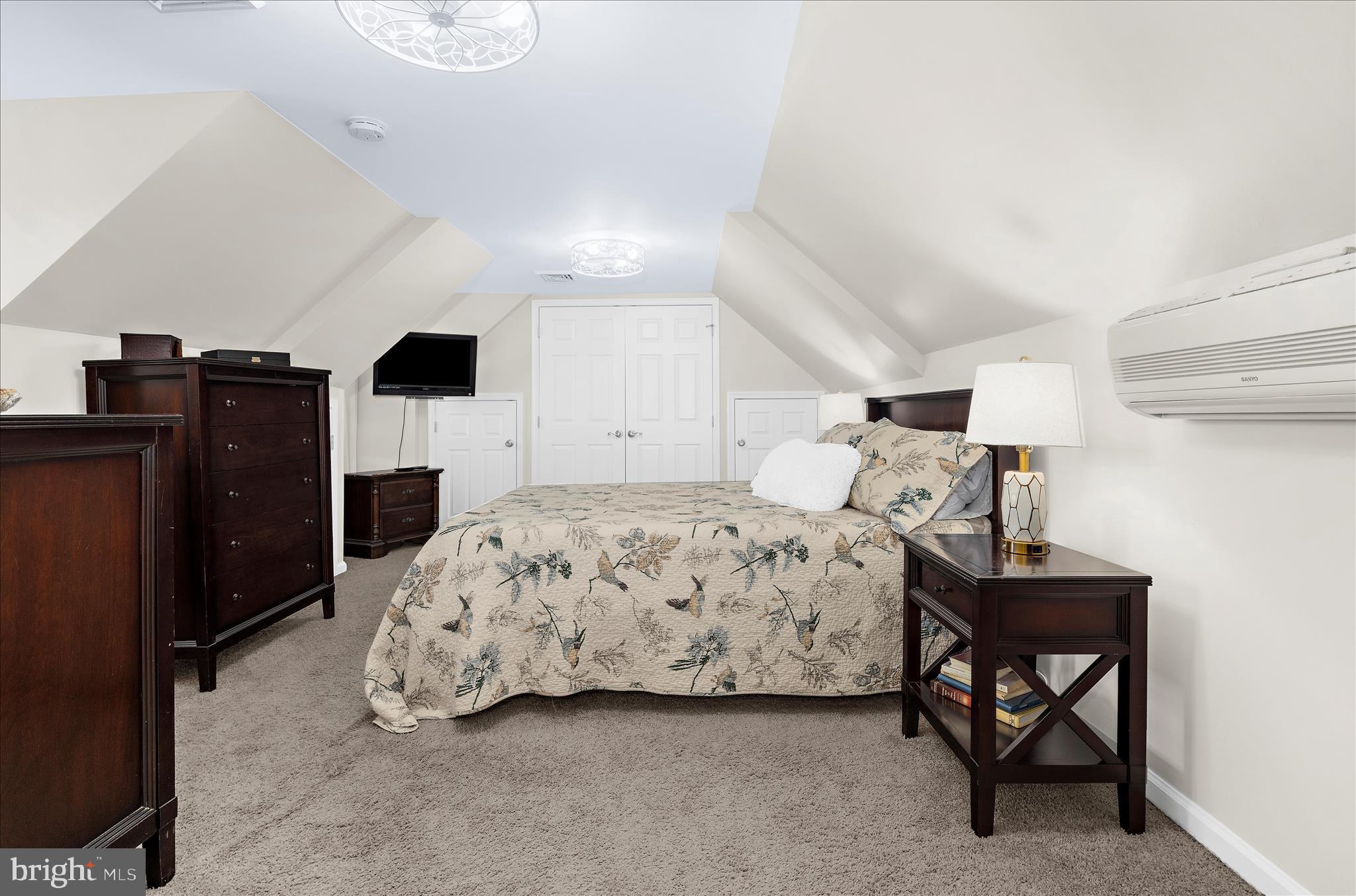 GLEN BURNIE PARK - Residential