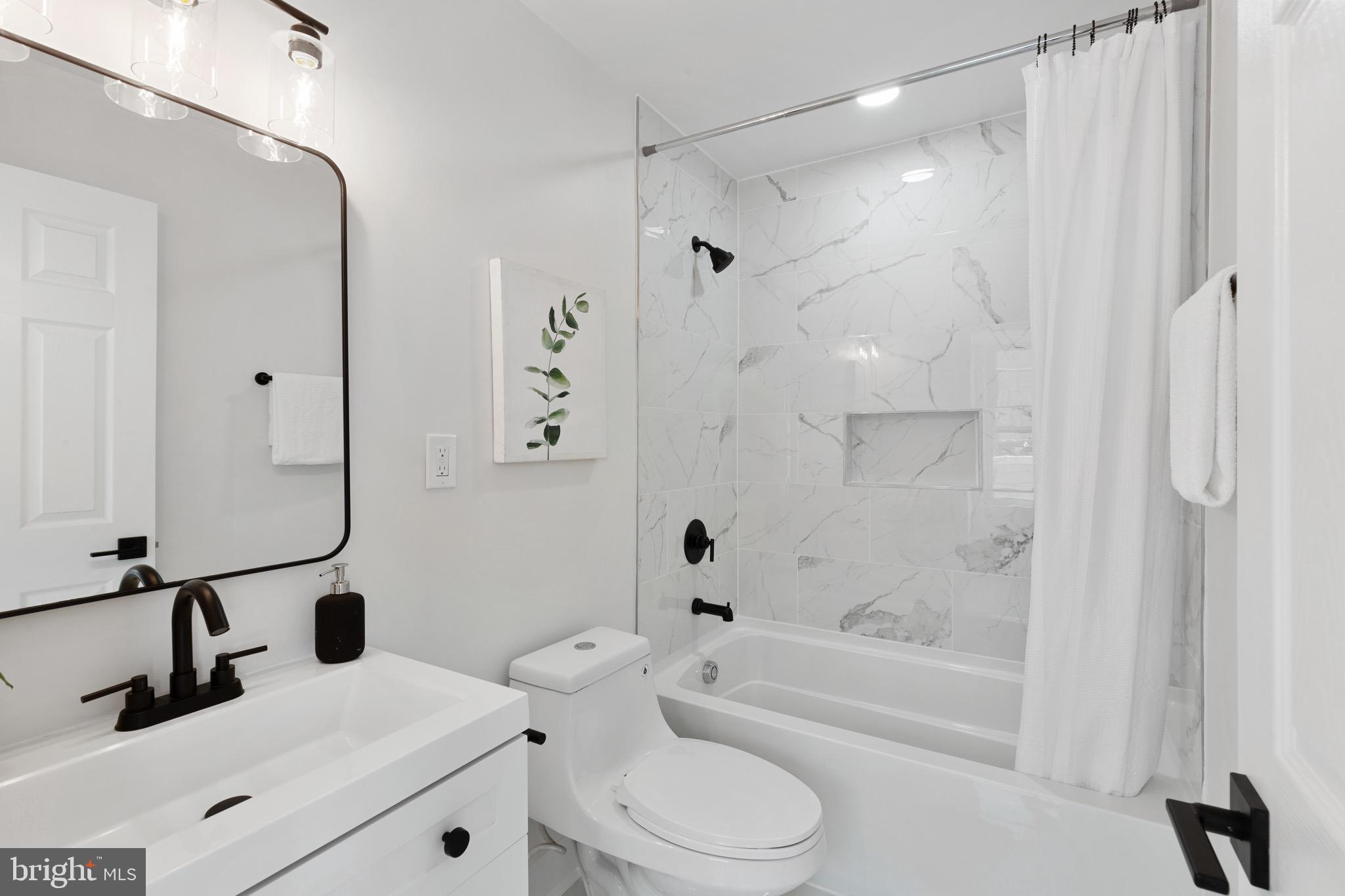 FELLS POINT HISTORIC DISTRICT - Residential Lease
