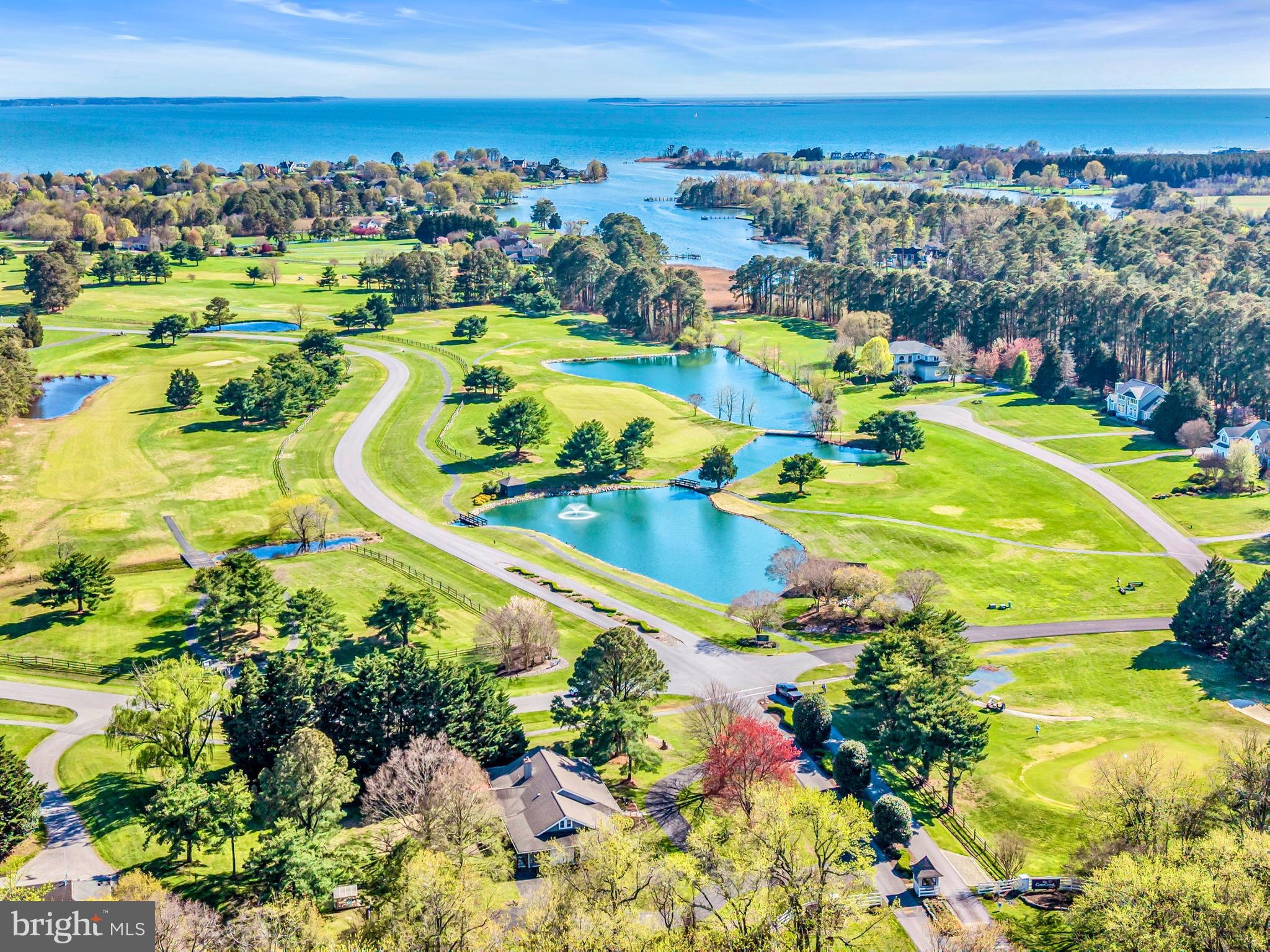 COVE CREEK CLUB - Residential