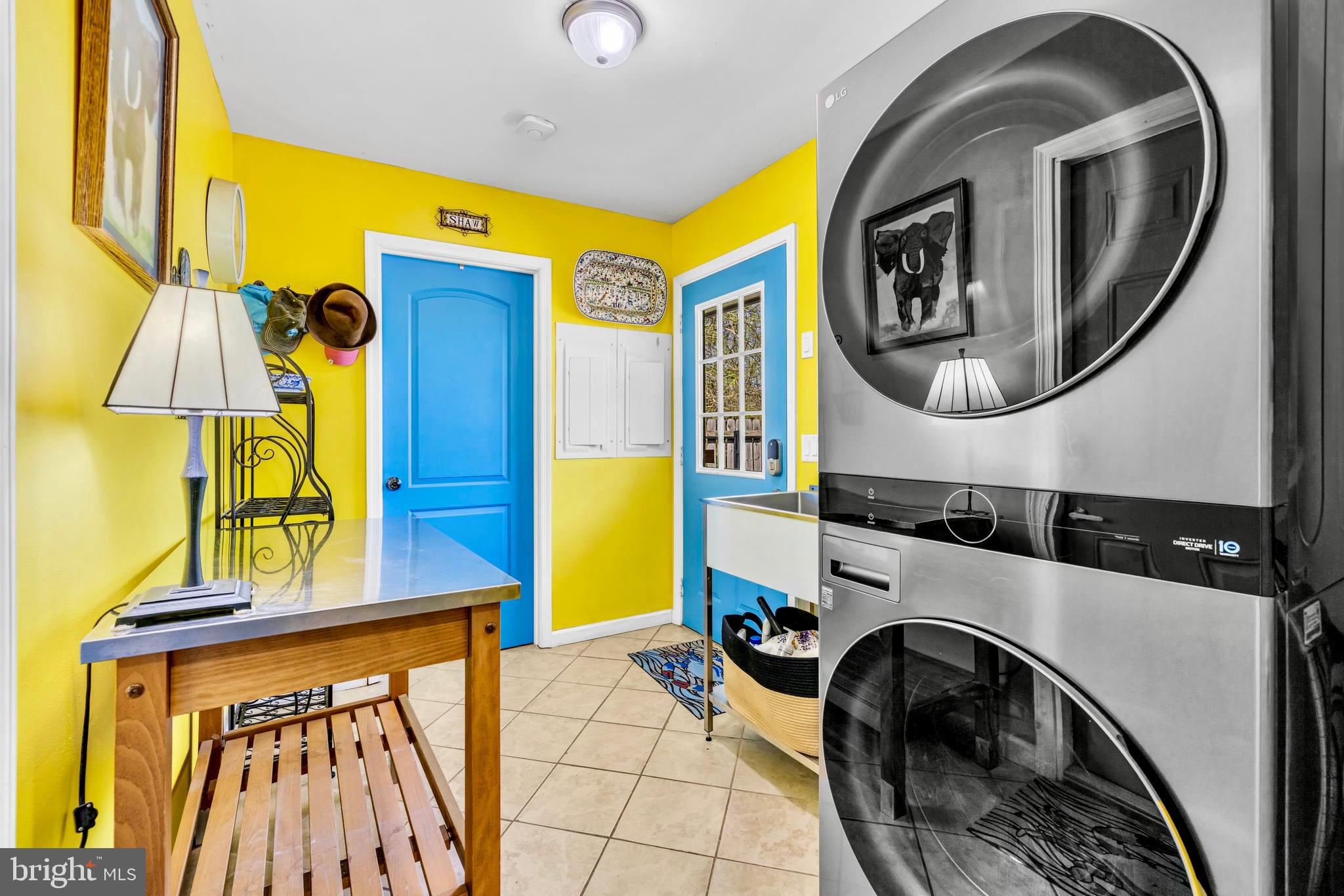 COVE CREEK CLUB - Residential