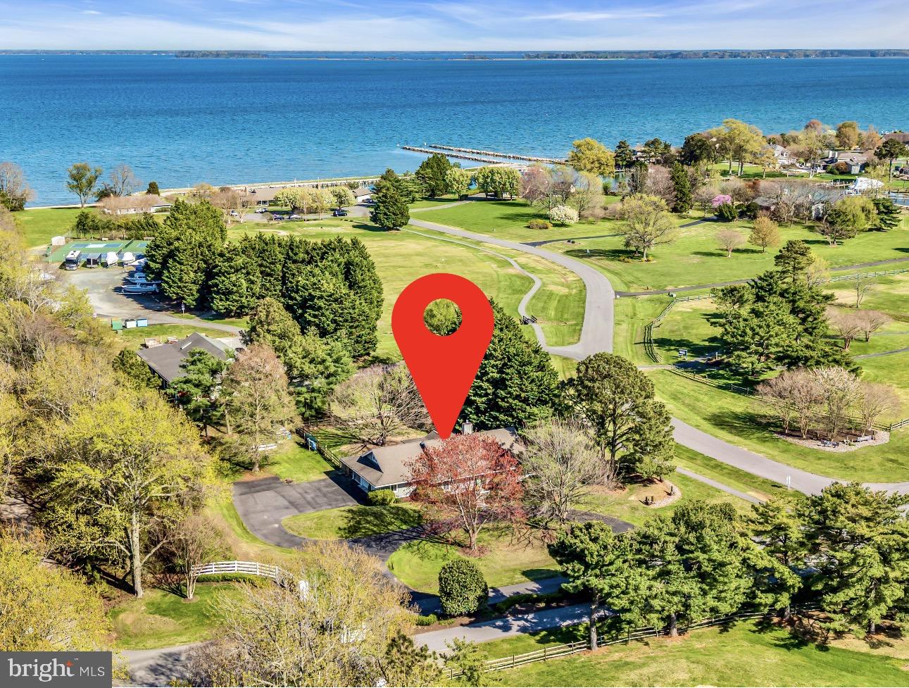 COVE CREEK CLUB - Residential