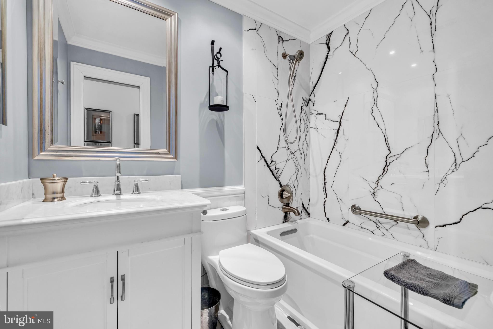 COVE CREEK CLUB - Residential