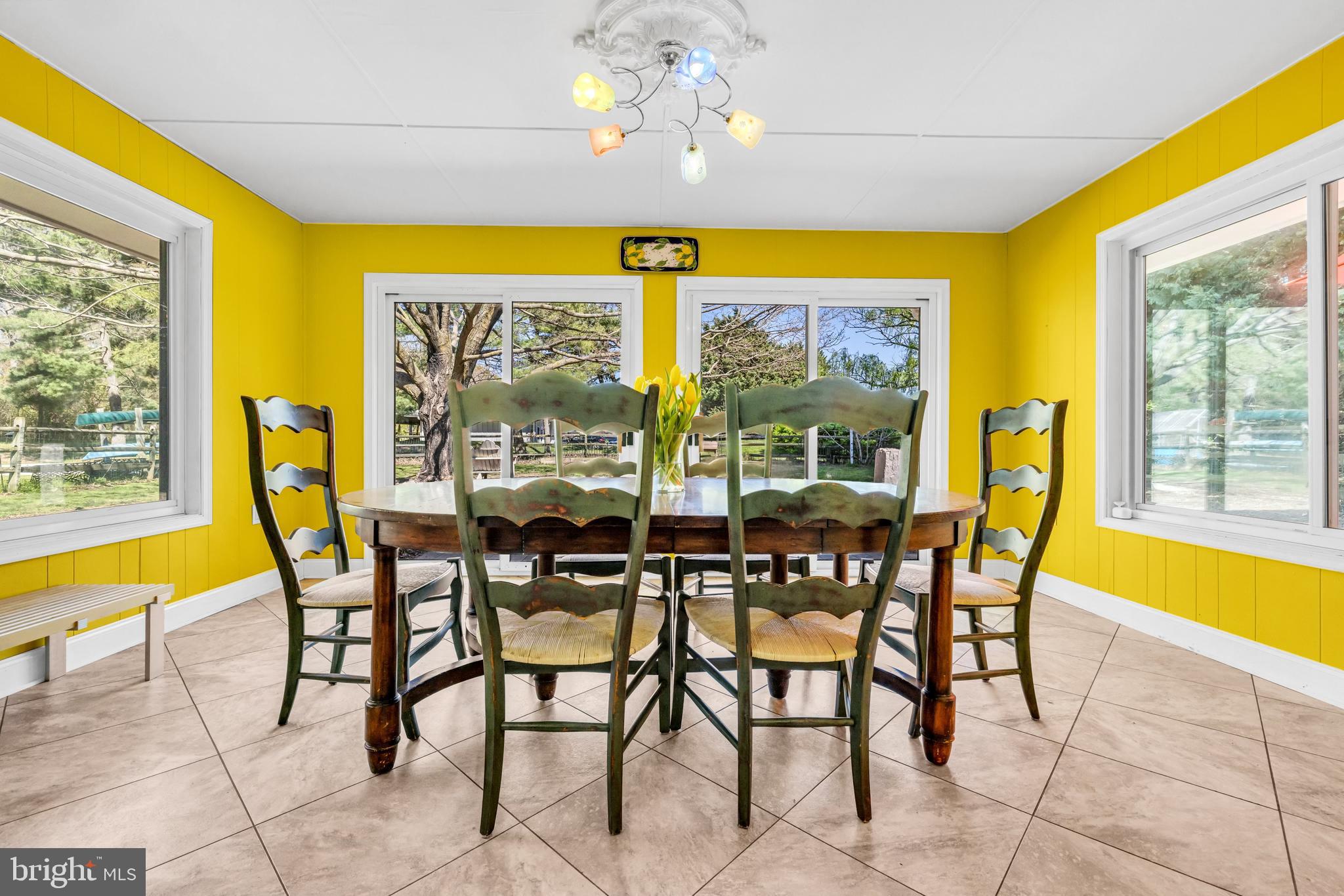 COVE CREEK CLUB - Residential