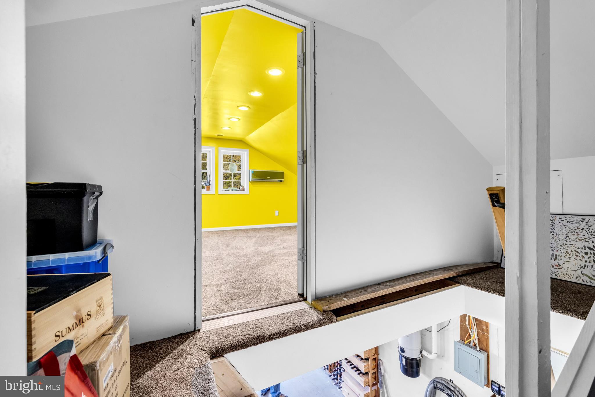 COVE CREEK CLUB - Residential