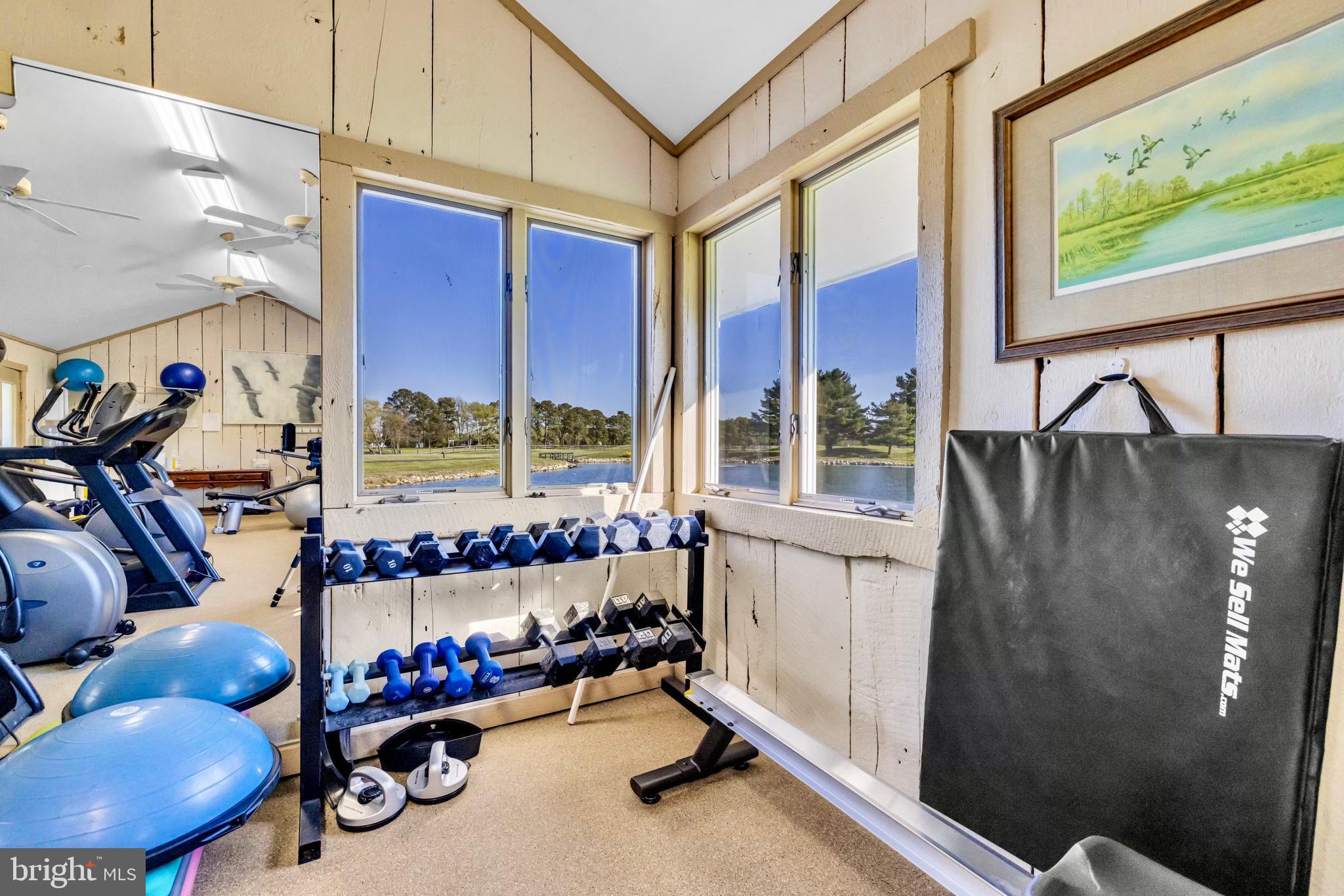 COVE CREEK CLUB - Residential