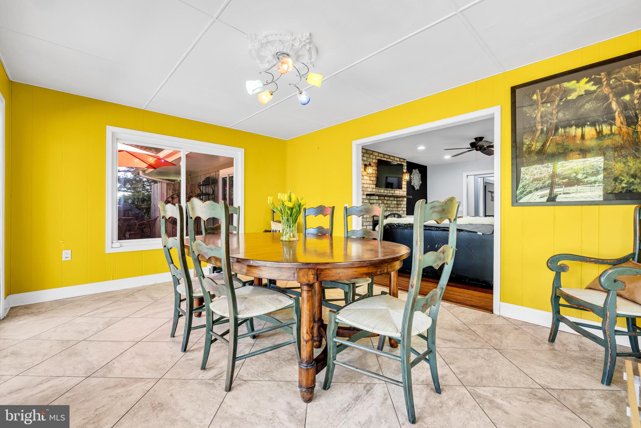 COVE CREEK CLUB - Residential